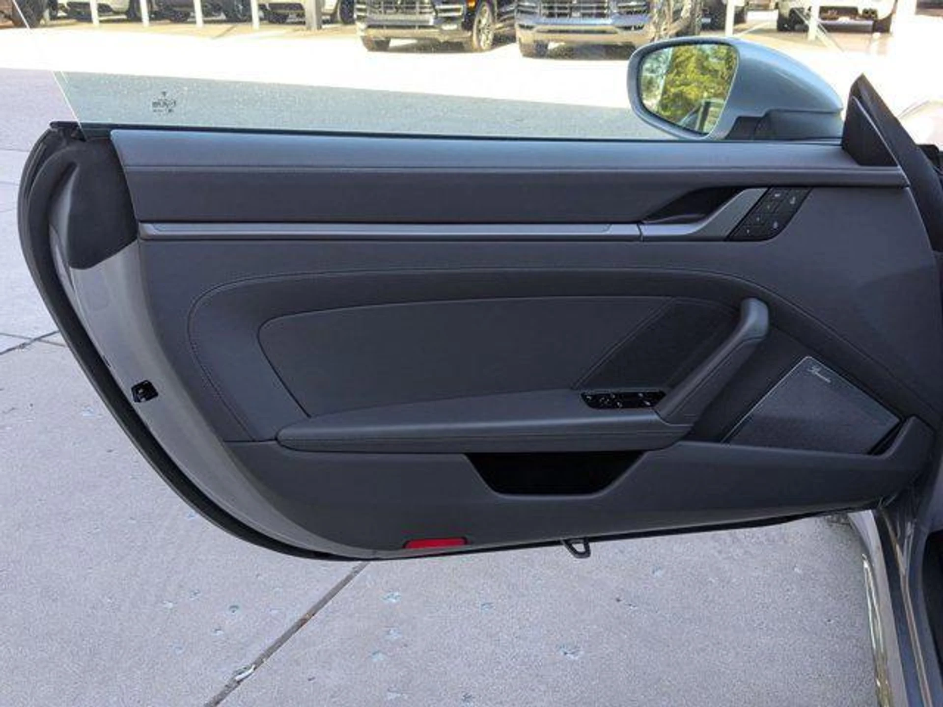 mph012_893974227_C_Ad_Gl_EH_Lk1wu_Dw_Vraq_Xj_Ly_Ww34_93d3591eb6