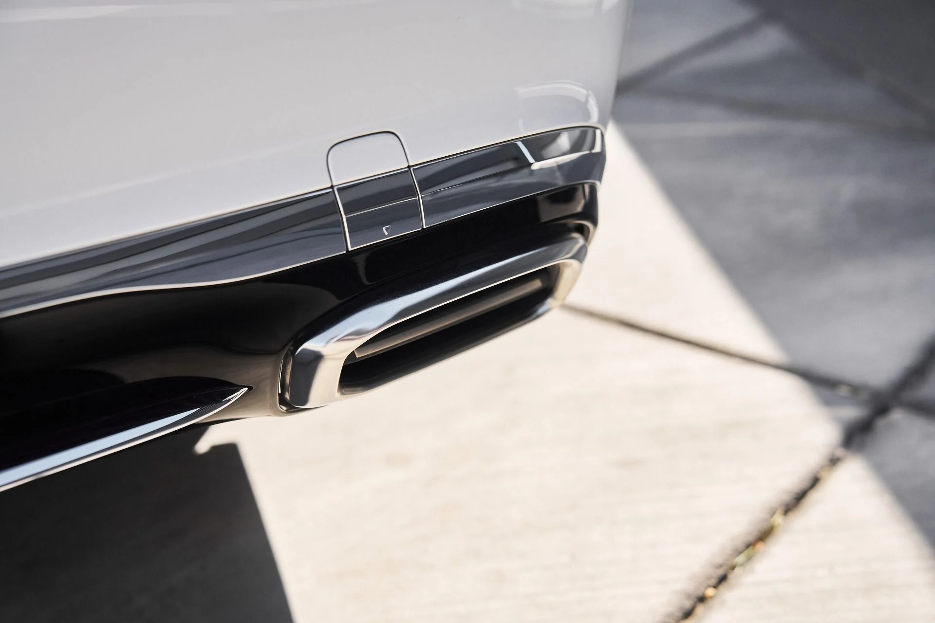 mph012_894238226_Used_2025_Mercedes_Benz_S_Class_Maybach_S_680_1761611062_784c4074e2