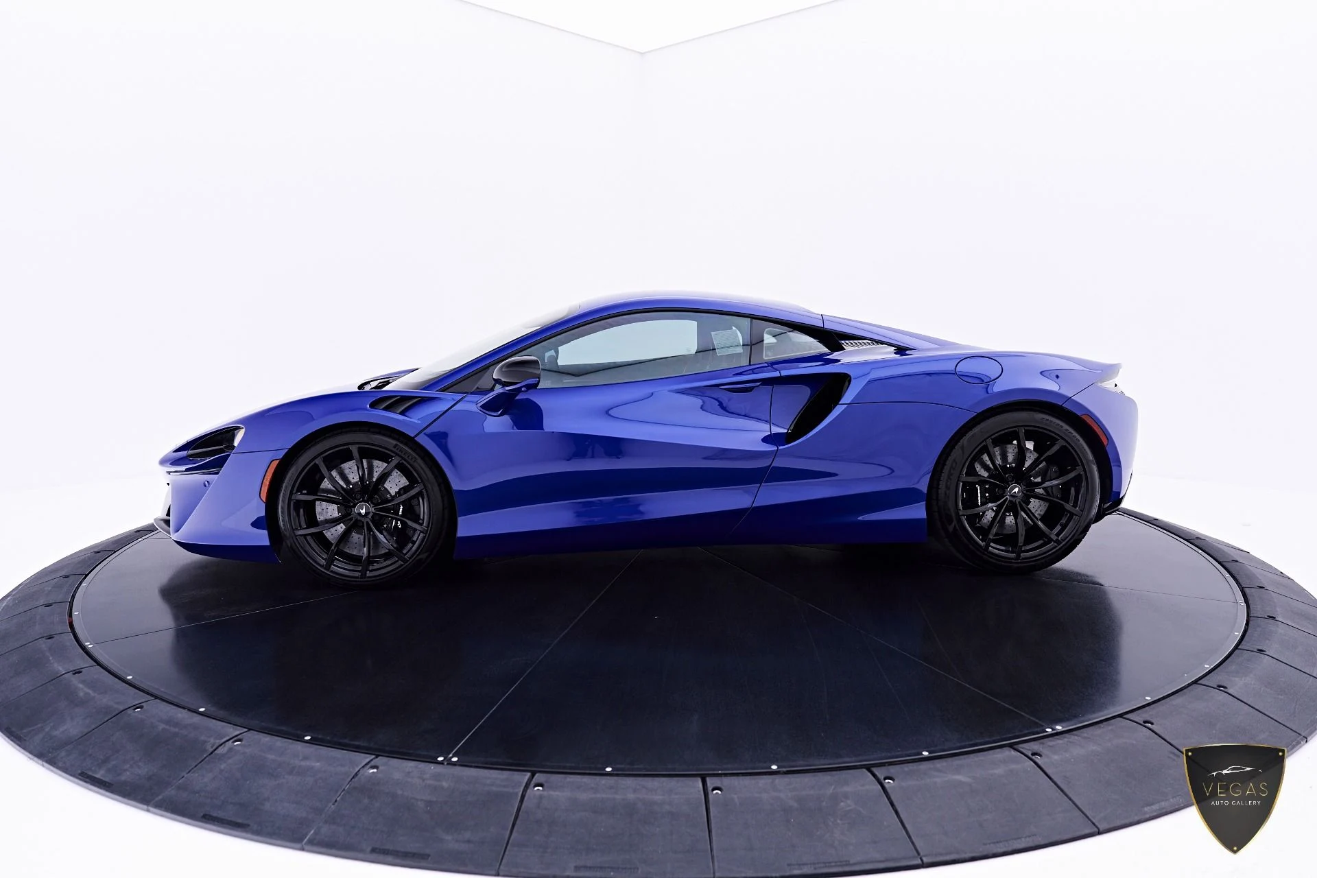 mph012_895902837_Used_2025_Mc_Laren_Artura_Performance_1782521428_335ae7f318