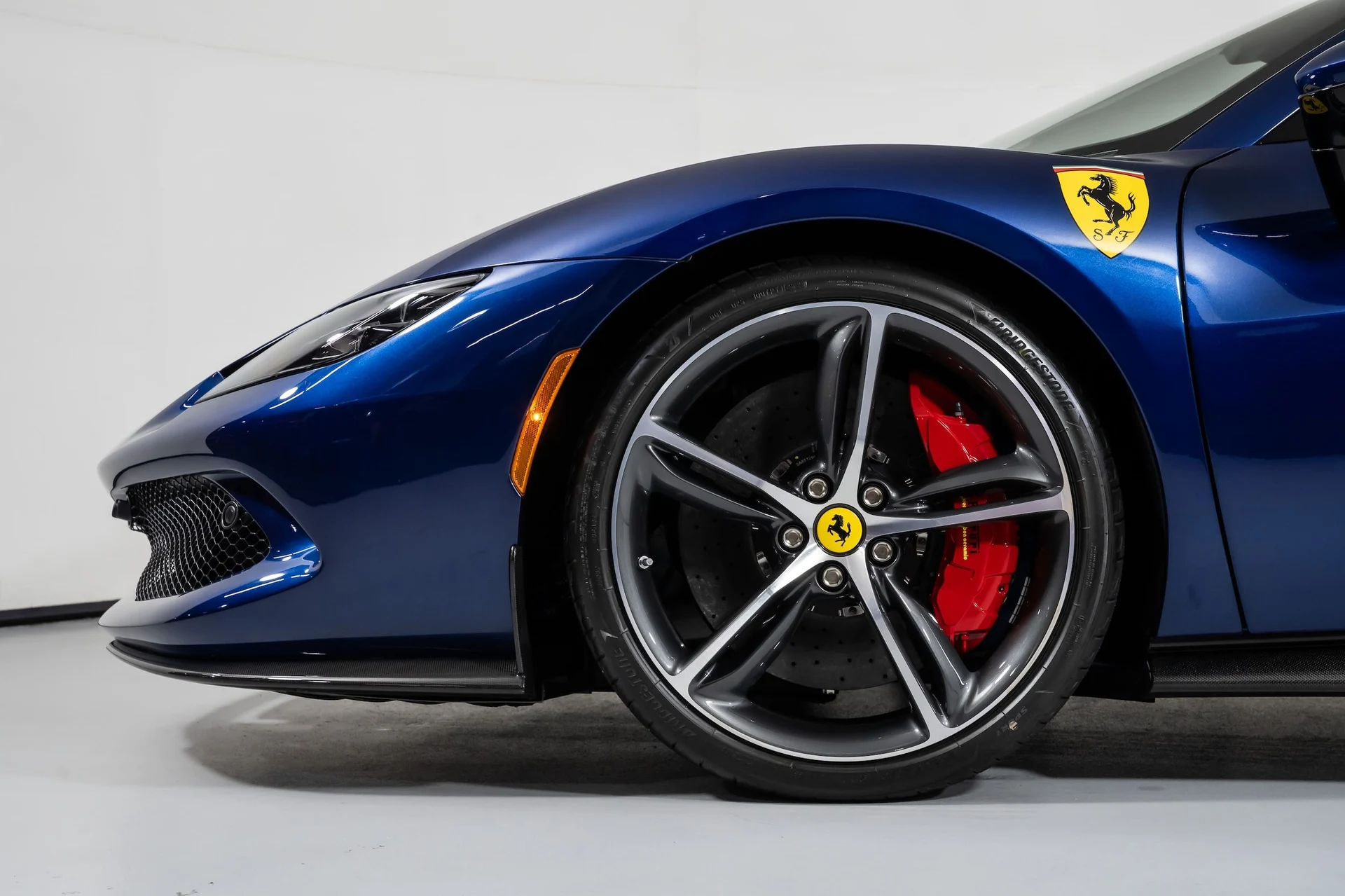 mph012_900264773_75d51b5153a348aabf6effce62811ec8_0fcd4294aa