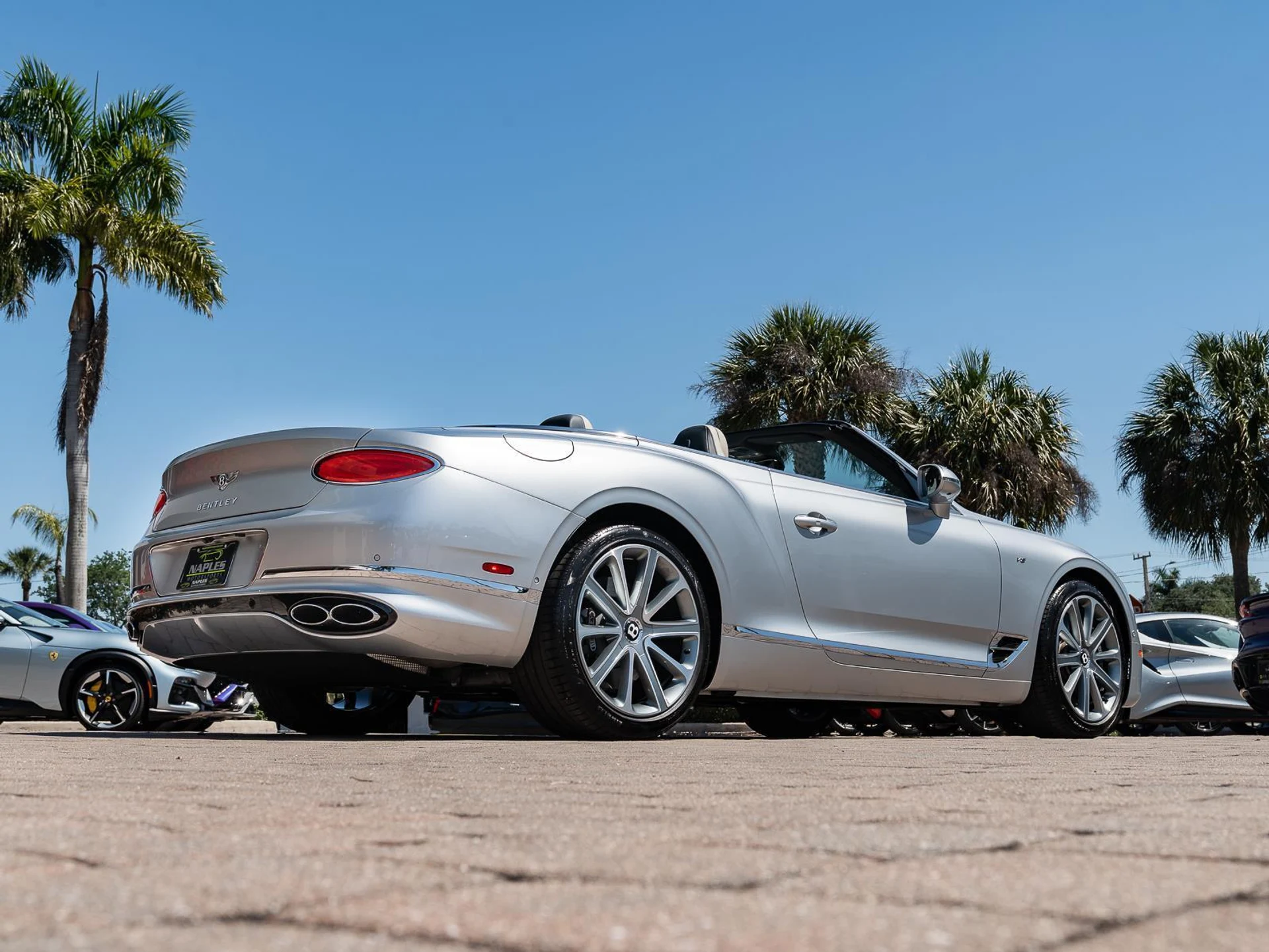 mph012_914434832_Used_2022_Bentley_Continental_GTC_GT_V8_1777583138_130efd32e8