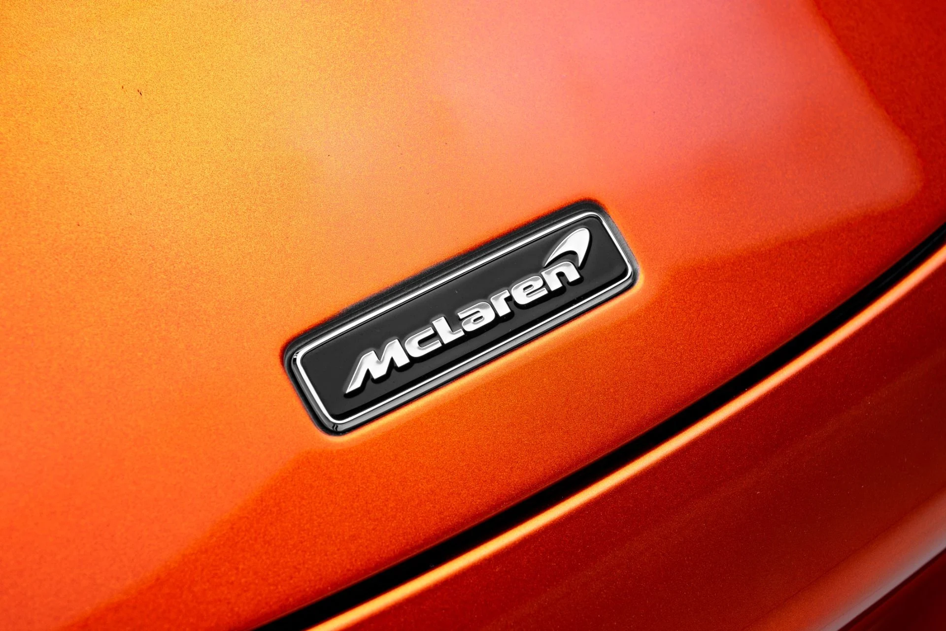 mph012_914798561_Used_2024_Mc_Laren_750_S_Spider_1776888165_50afbde9f7