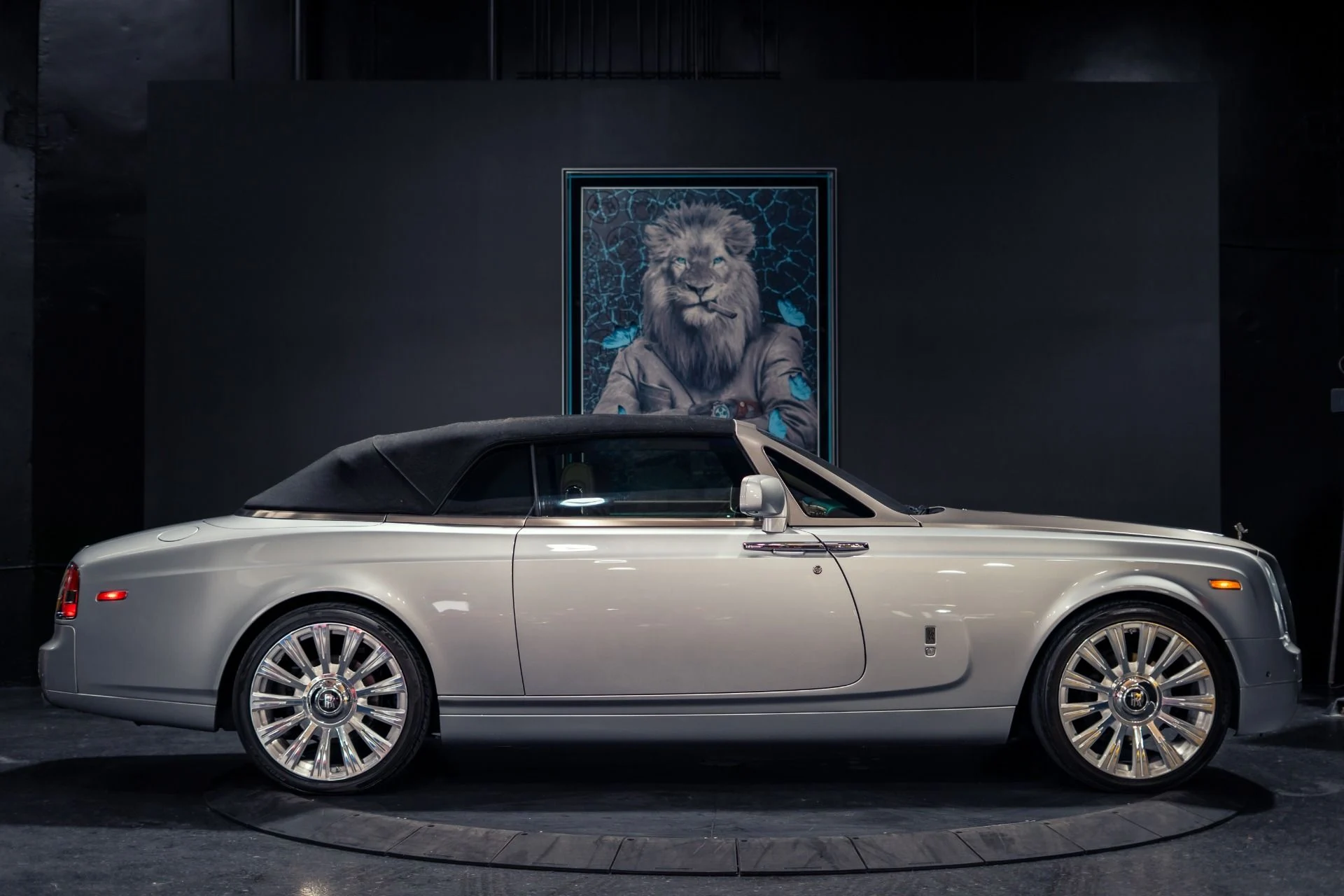 mph012_914825612_Used_2014_Rolls_Royce_Phantom_Drophead_Coupe_1782854989_93cea28a93