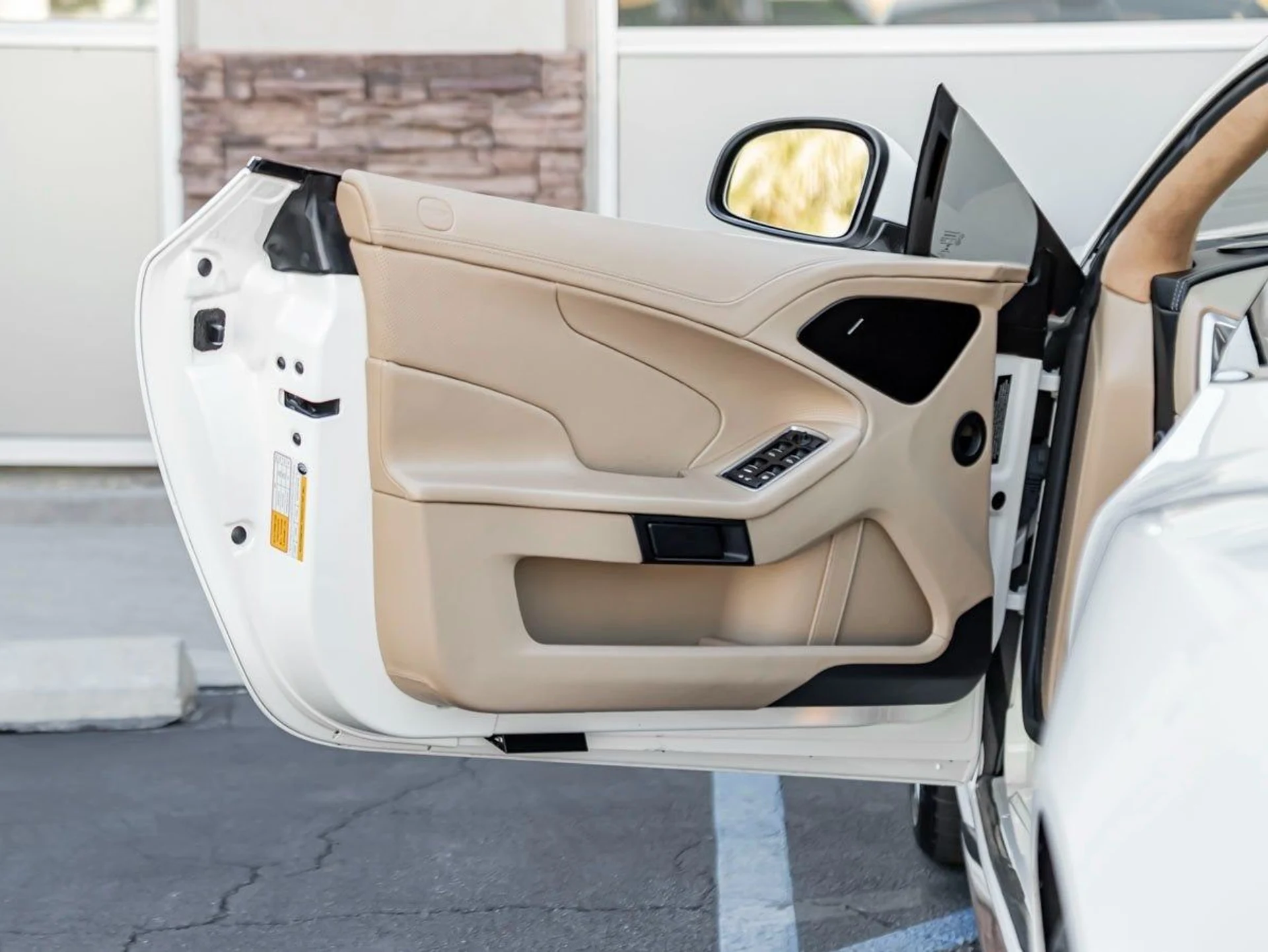 mph012_921696455_13_77be9f1517