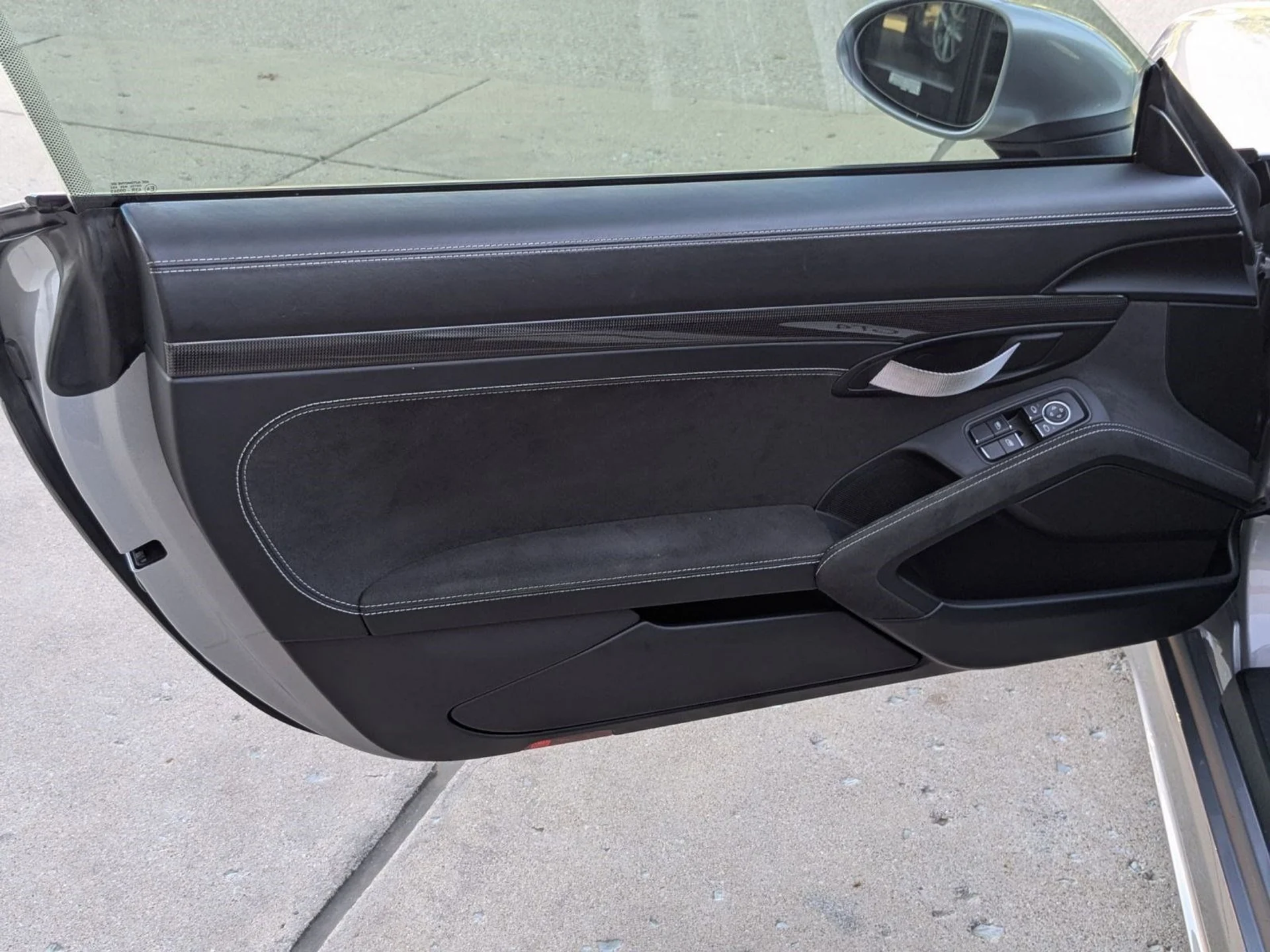 mph012_935826715_a75388881e8256e6b585675ea7f470d2x_0c2dd8c0ce