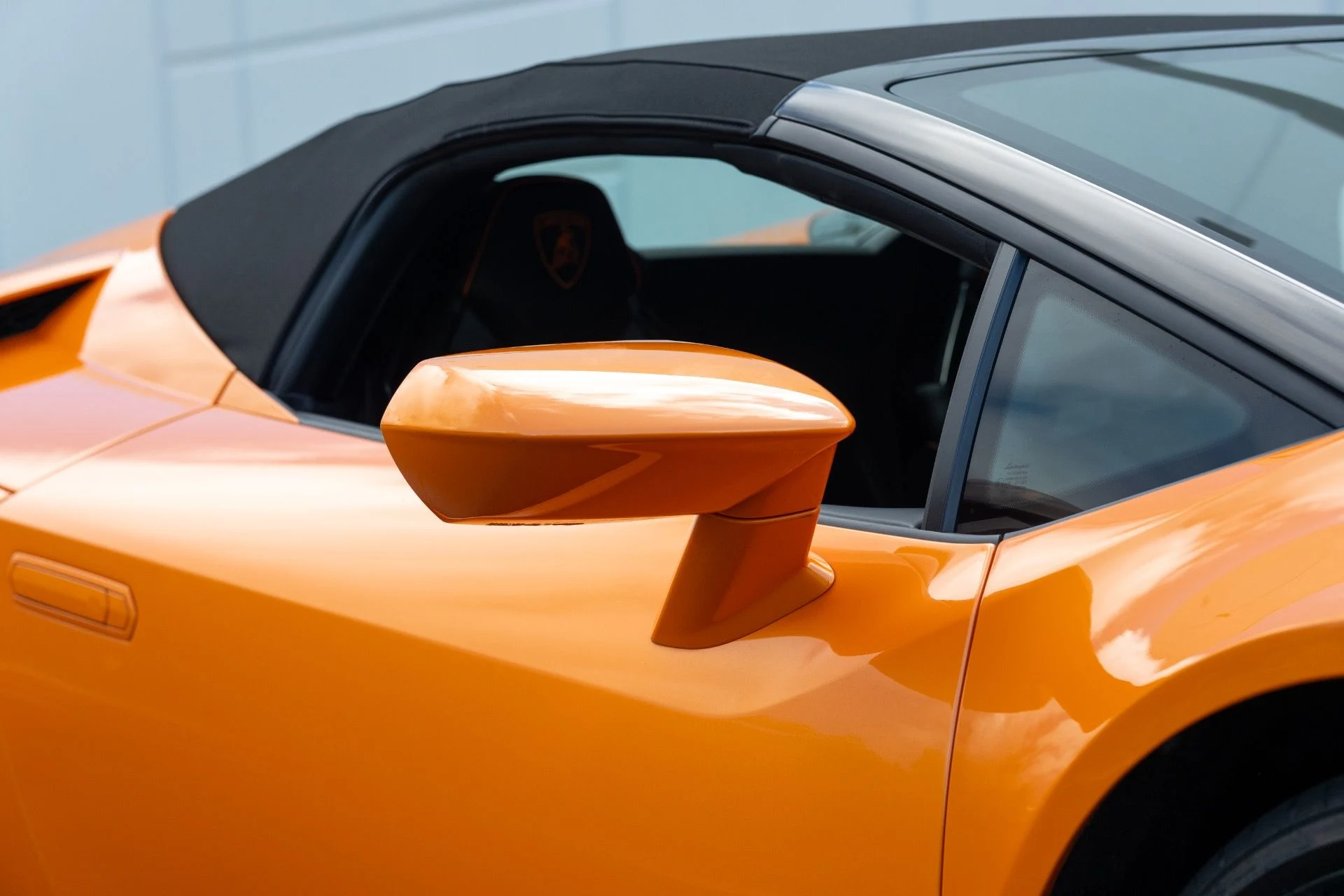 mph012_935965173_Used_2021_Lamborghini_Huracan_EVO_Spyder_1775496293_dbc1a0d0b2