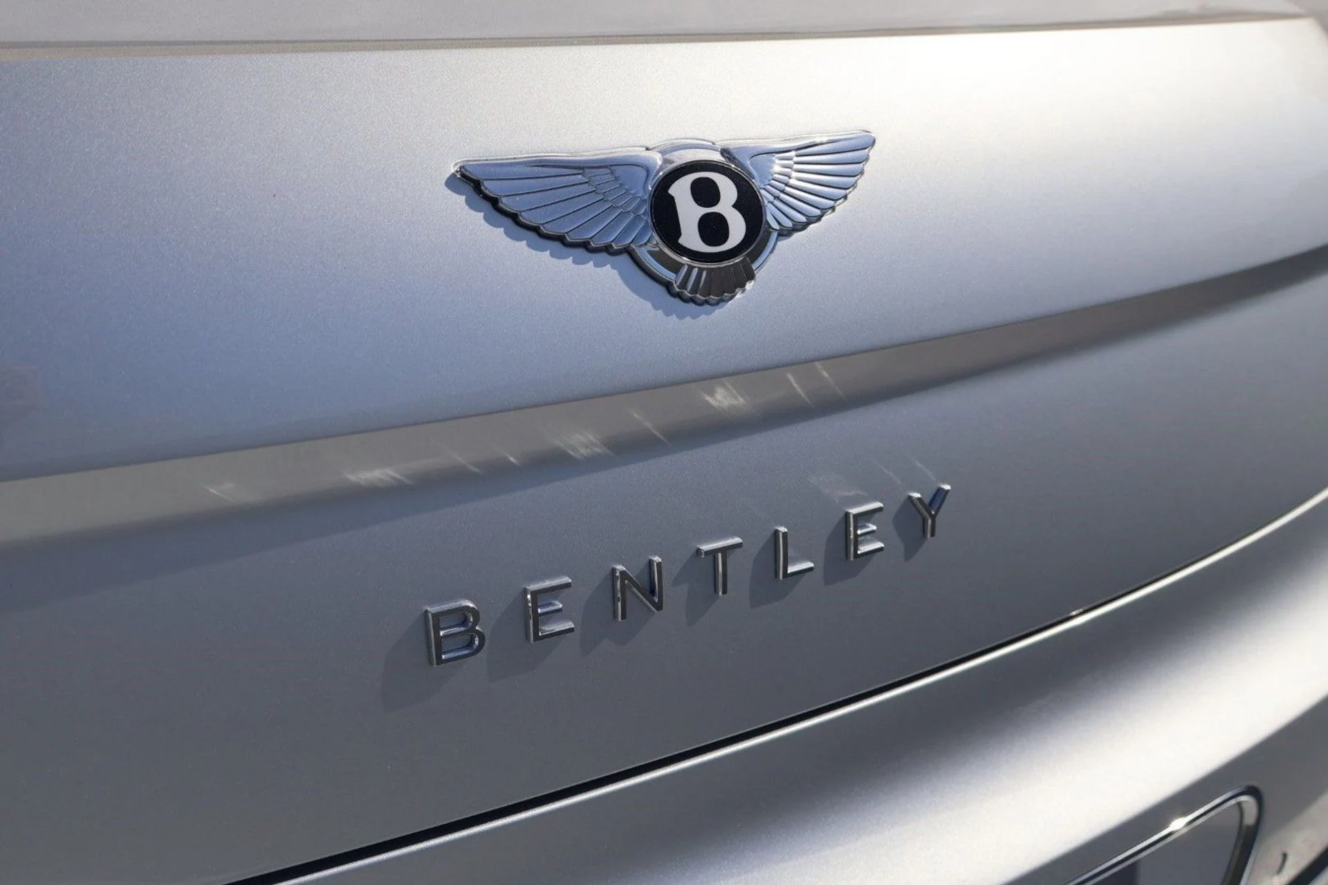 mph012_938191961_45ad7038038f7b2387c2a8856e132b32x_46329b34de