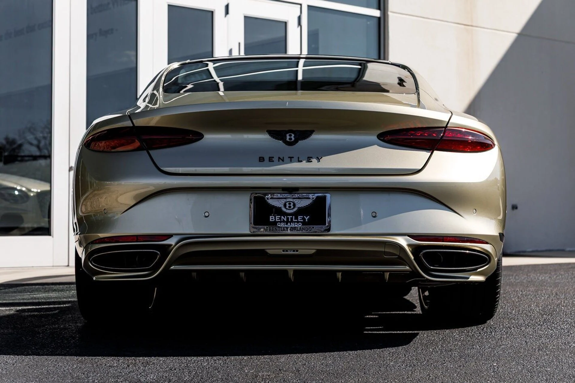 mph012_940084144_21202c91d088e71dc7d82297c06dcd0cx_e55b0313c6