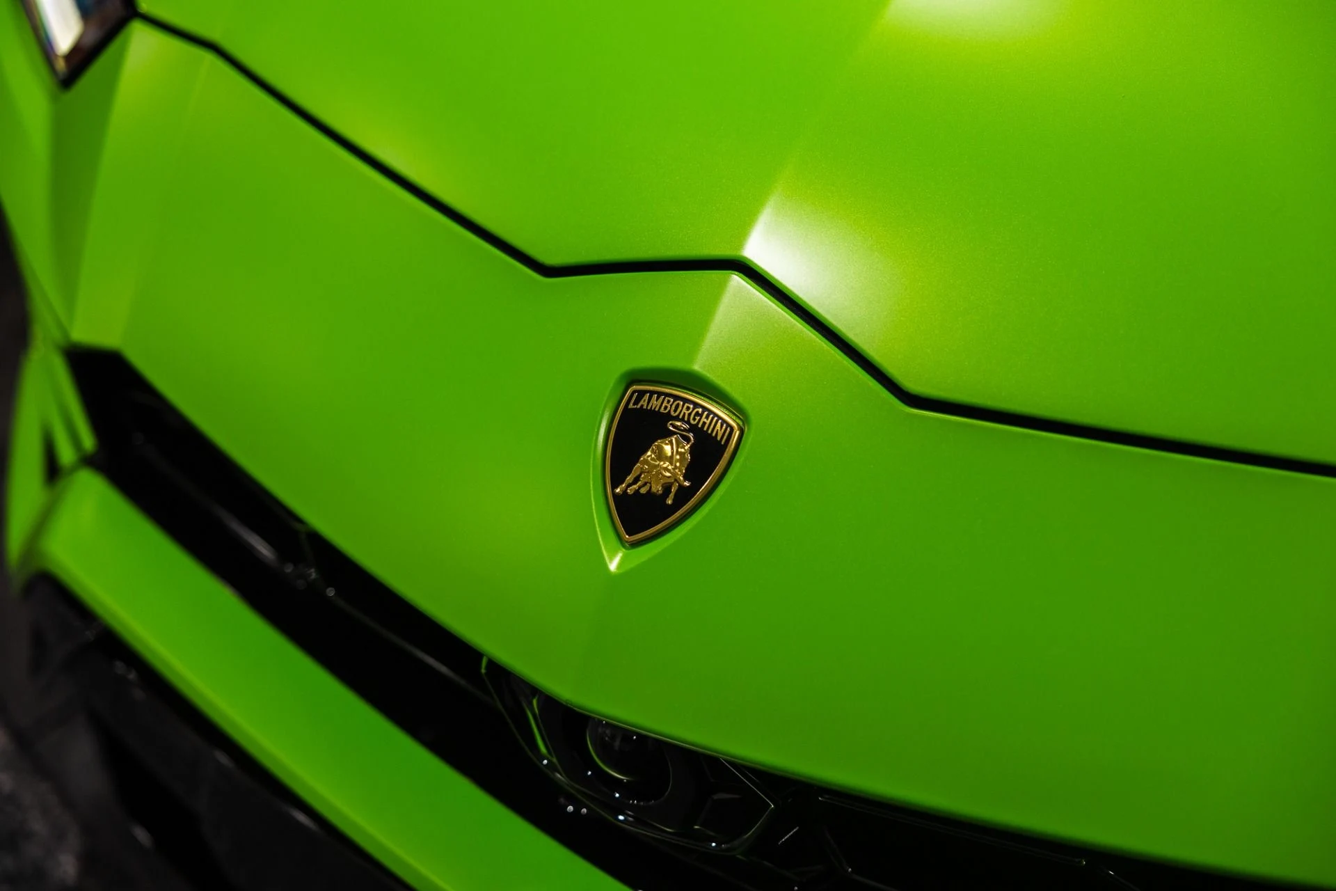 mph012_940736405_Used_2021_Lamborghini_Urus_Verde_Mantis_Pearl_Full_Stealth_PPF_1764949074_49534e357b
