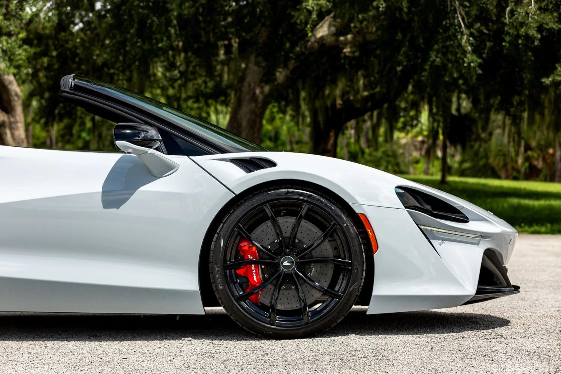 mph012_947223734_446_p13_l_25117191eb