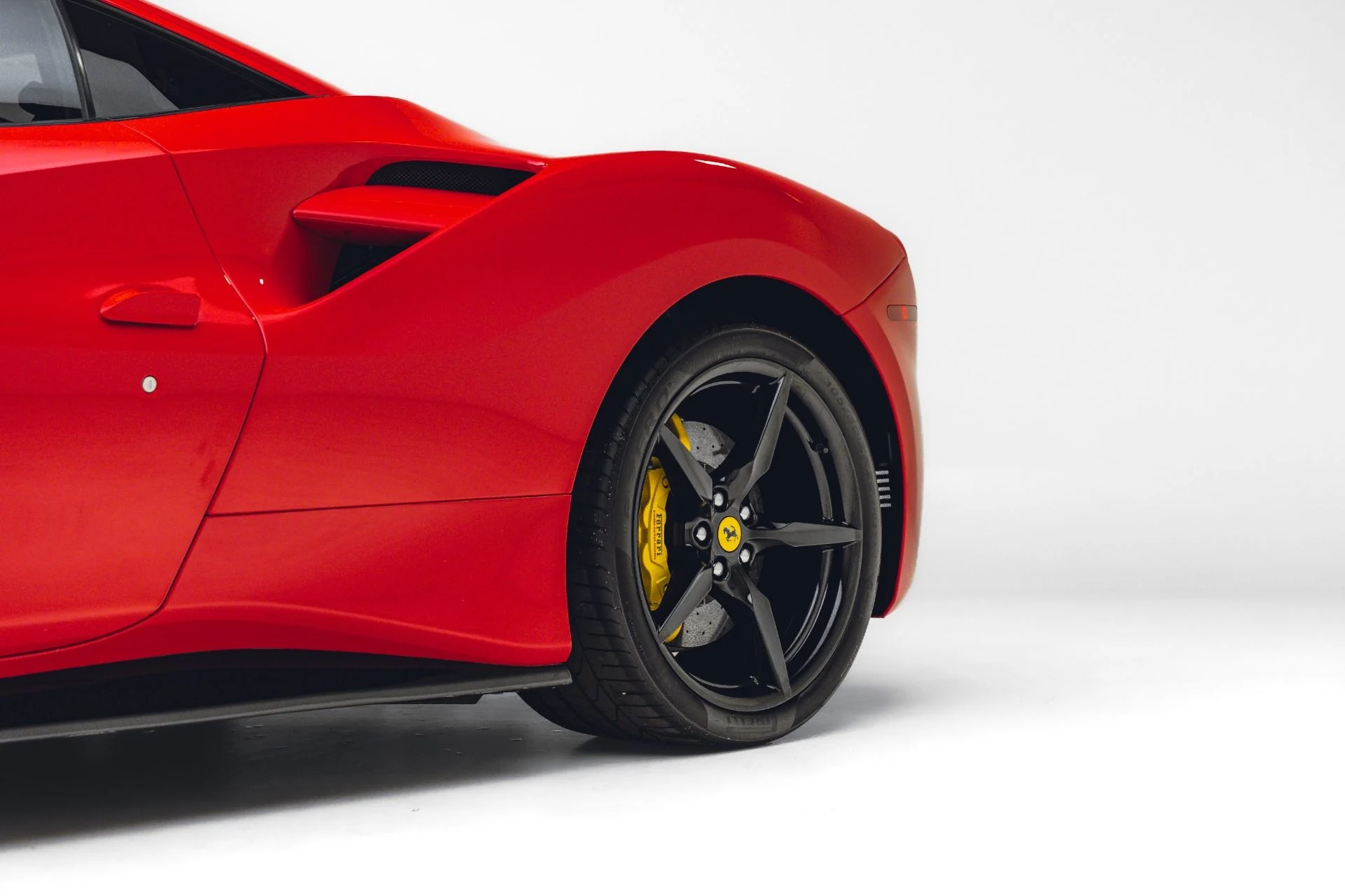 mph012_947987740_Used_2017_Ferrari_488_GTB_1781799281_6dd7aa23f7