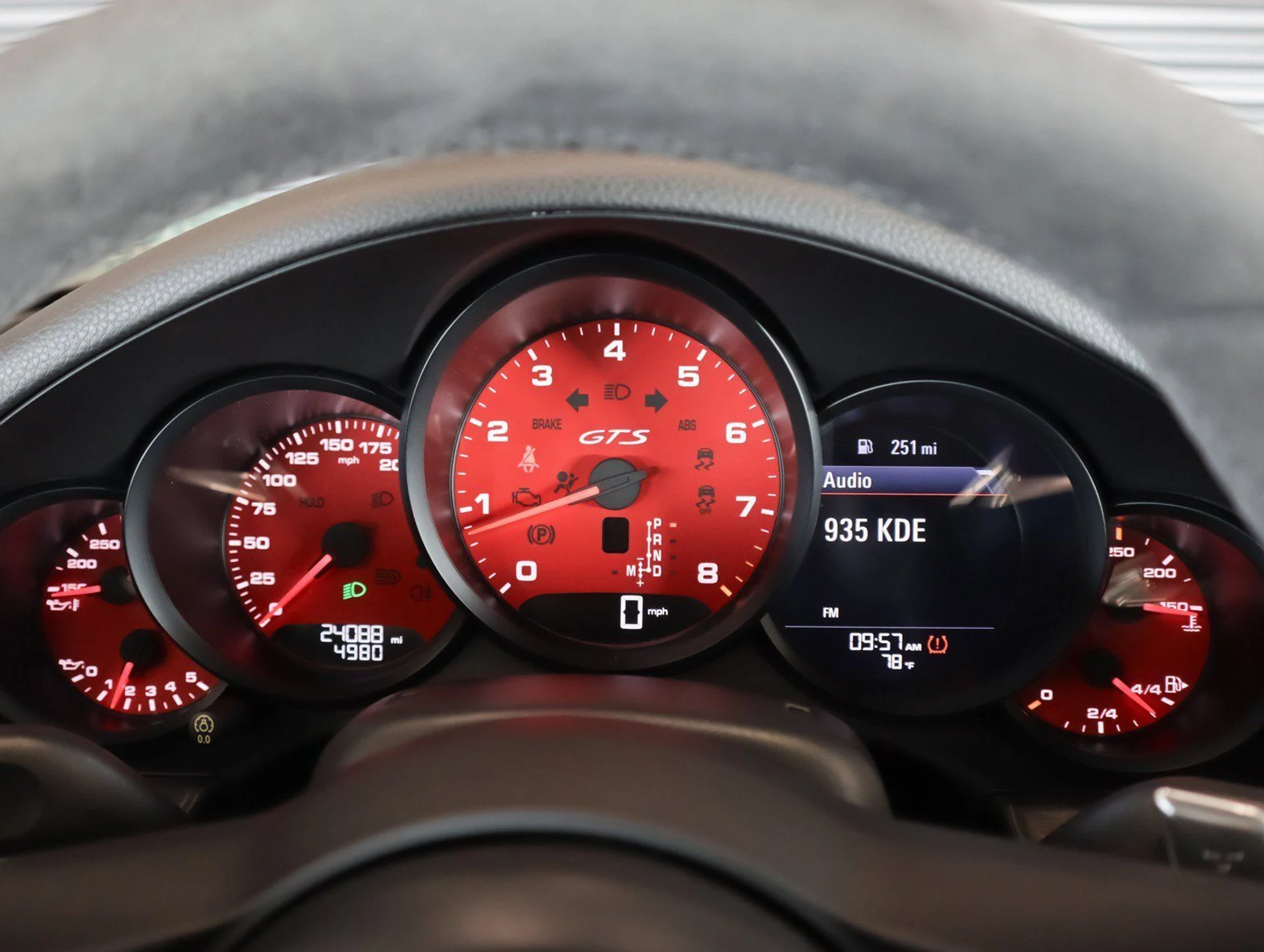 mph012_948909330_b840ea026083db855777706b6ab47d08_4ca2c5200a