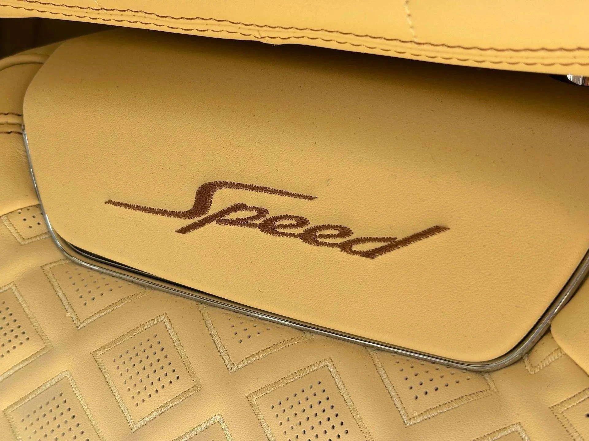 mph012_950837212_89a1d1e25c864fda8f69e9ae0e13a5eb_2b6082ee86