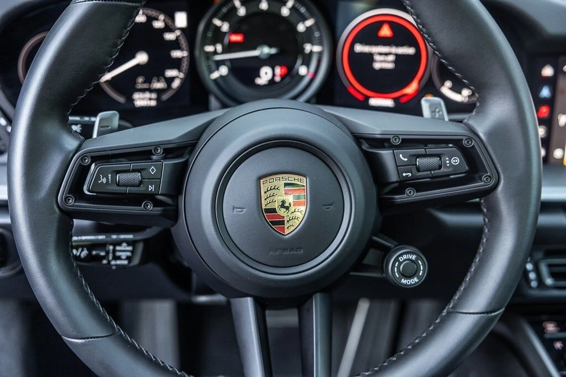 mph012_951437476_5a501bb3442dbe00874df431ba705a5ax_a9538aa64d