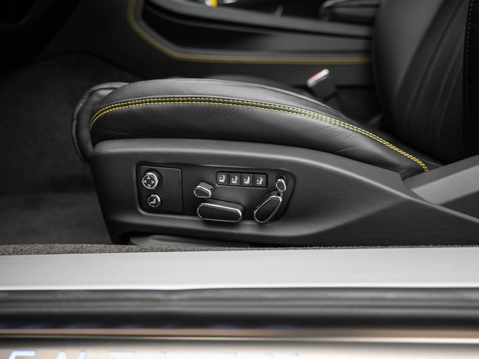 mph012_952036532_7c0714944237d701f1fe8f3c310a6a96x_9015938eac