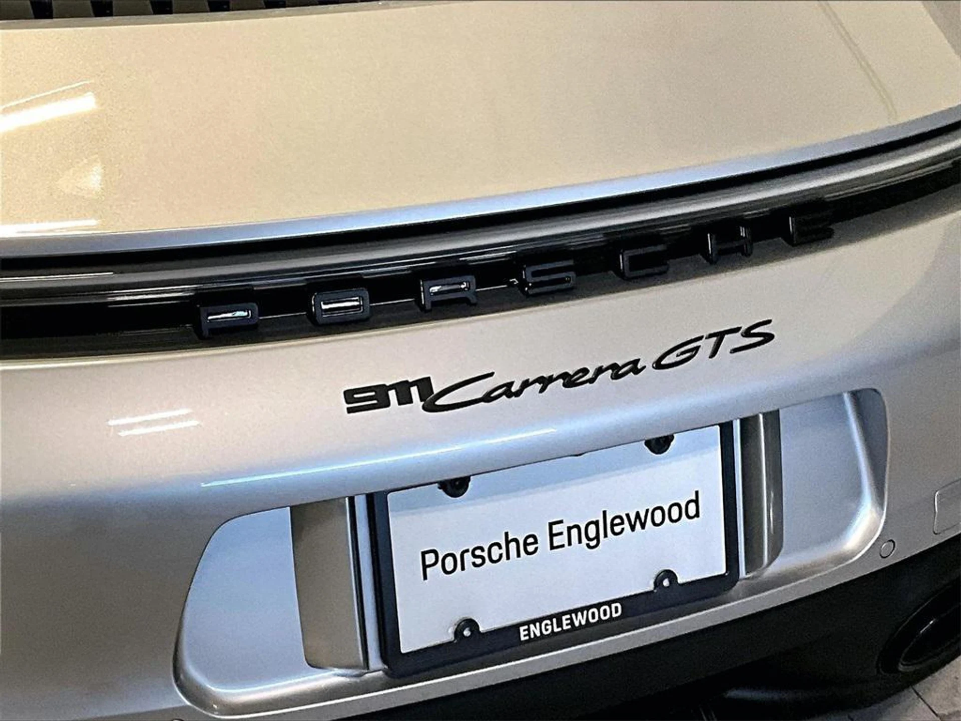 mph012_956830783_8m_Wa8xpl_Q5_G2_Q_Tiyogv5vf_V_4t_Q_80028eca25