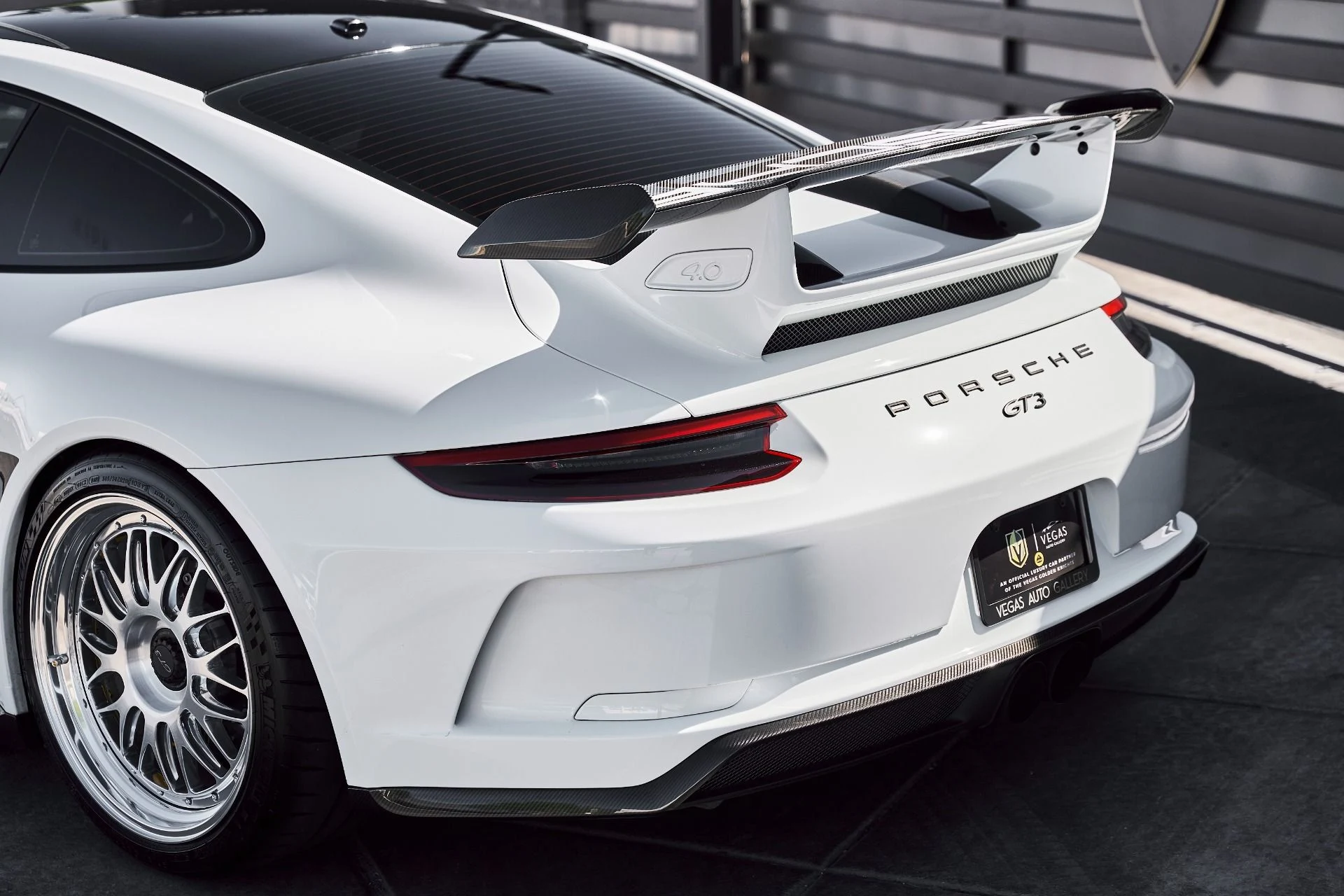 mph012_958181632_Used_2018_Porsche_911_GT_3_1782763297_7ef255f00e