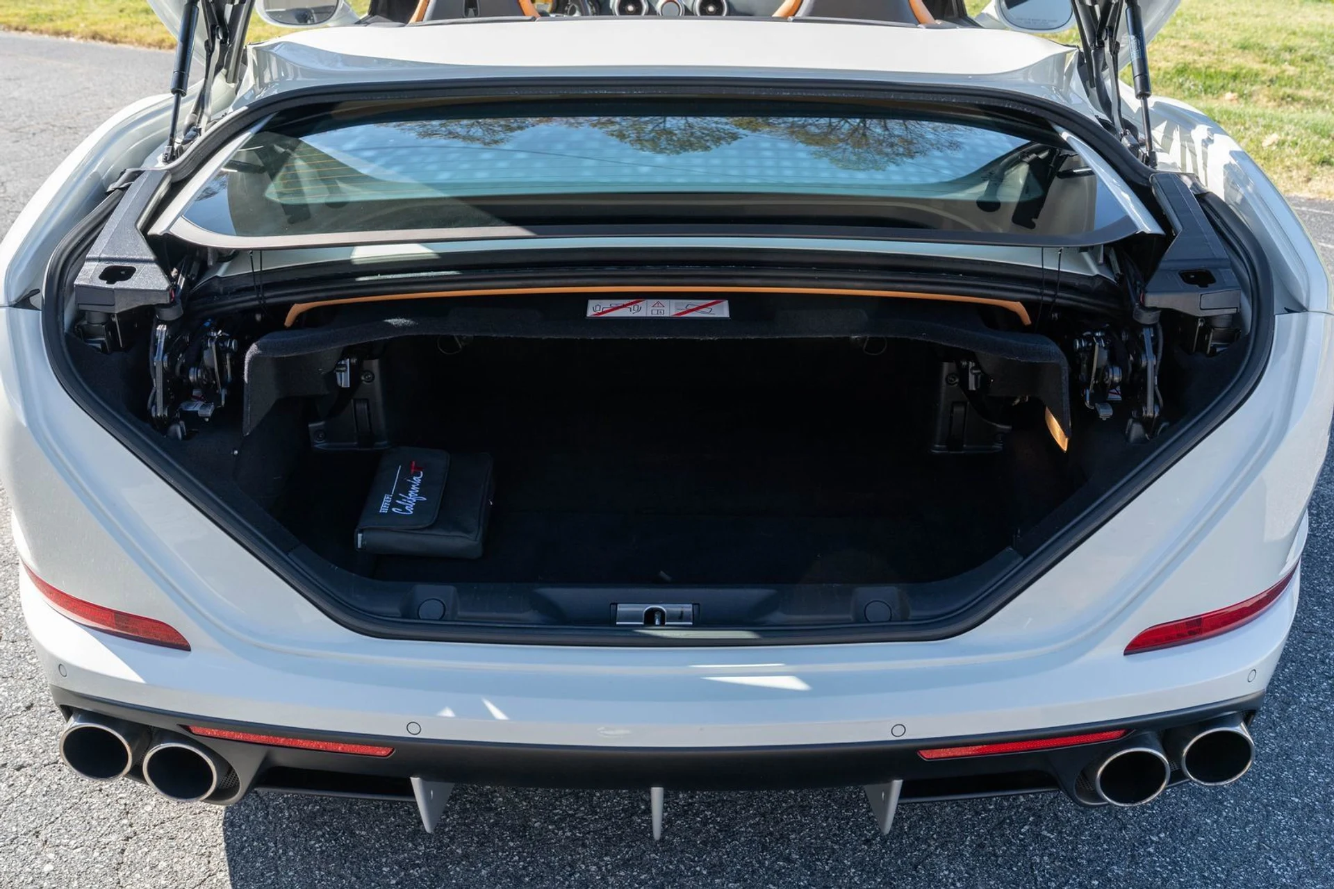 mph012_960621466_e451a5e805b044f1b88bea474ef2632f_bb118eb30e