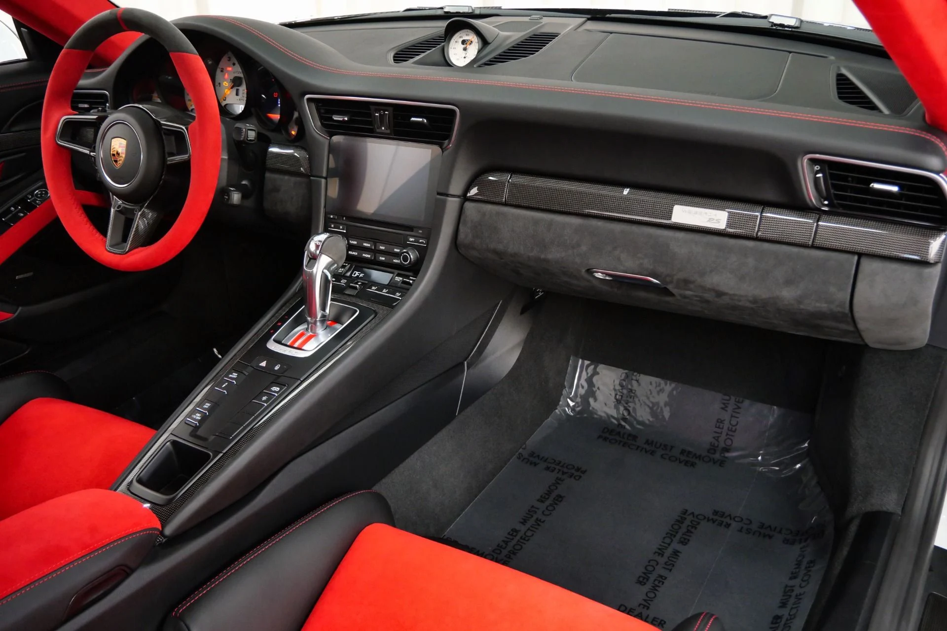 mph012_969898904_Used_2018_Porsche_911_GT_2_RS_Weissach_1756311702_463f59dd2f