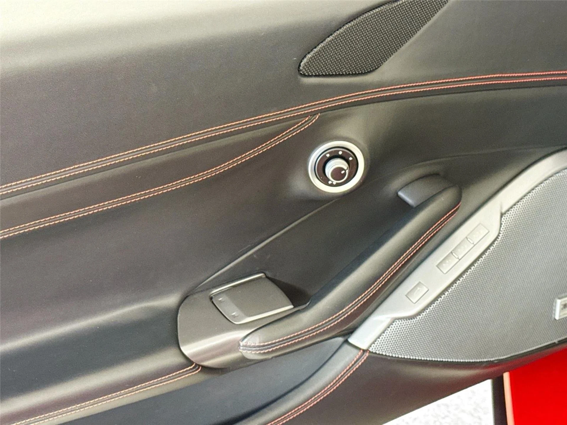 mph012_977237414_0680e9ac94197cb1f136d4ffd314f92b_26d3837638