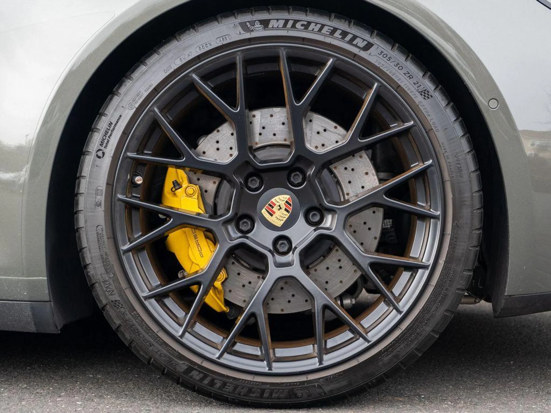 mph012_981204060_s_V_Epzje_V_P1y_E_Gi_W_Gz2m_NE_Sl_IL_4_39084f2fcc