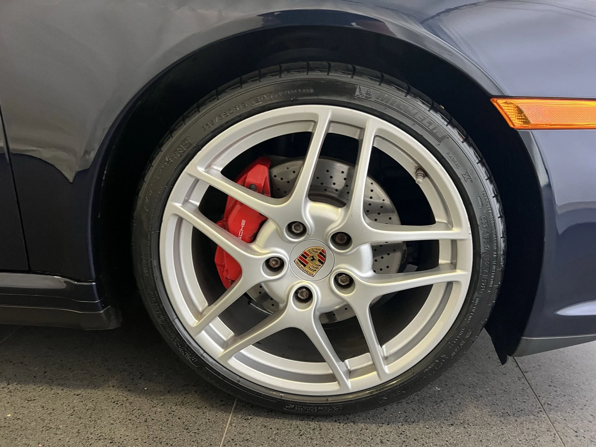 mph012_982651880_d11a829dc7700bf8aba54b967b593fa2x_61c3110fe7