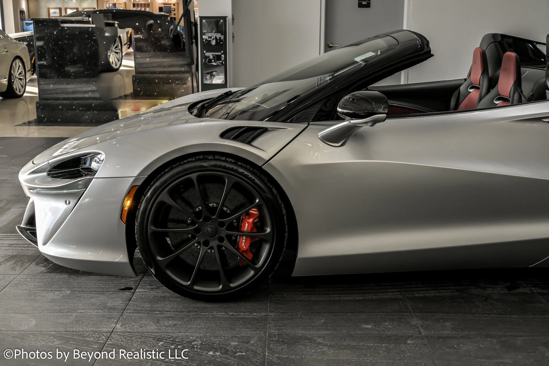 mph012_983429842_d8fc75bdc22e3c786b51a7de8d2ef076x_363b5638bd