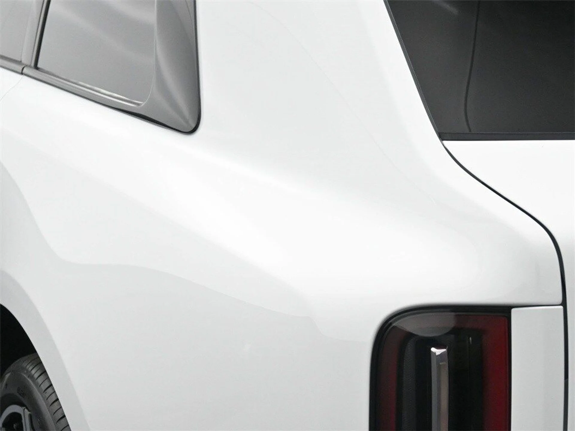 mph012_984294777_ce1d7bfa506b47332132bacbbf2e35e9x_57aaa39006