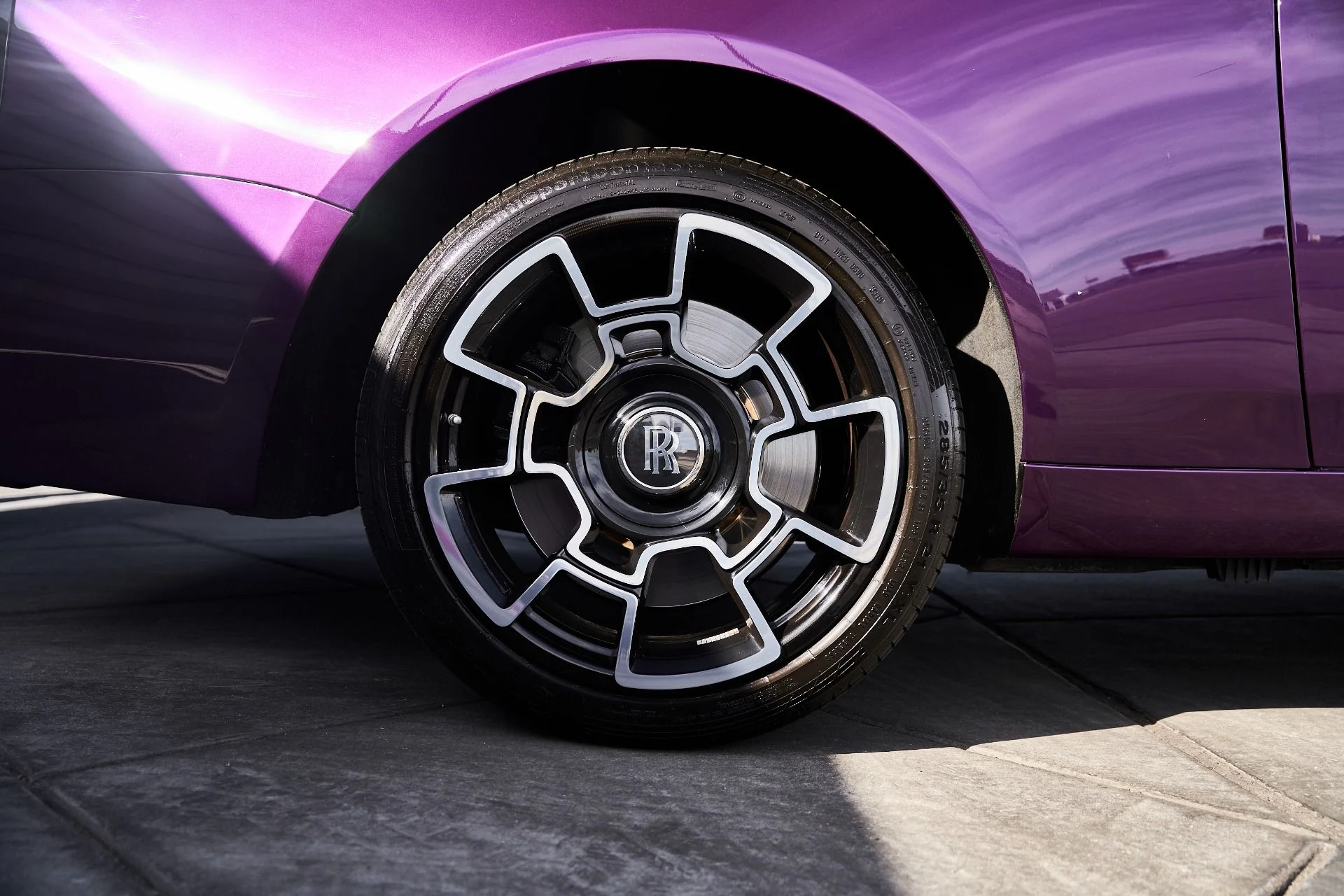 mph012_985148238_Used_2020_Rolls_Royce_Wraith_Base_1774310751_13a4bbc9cd