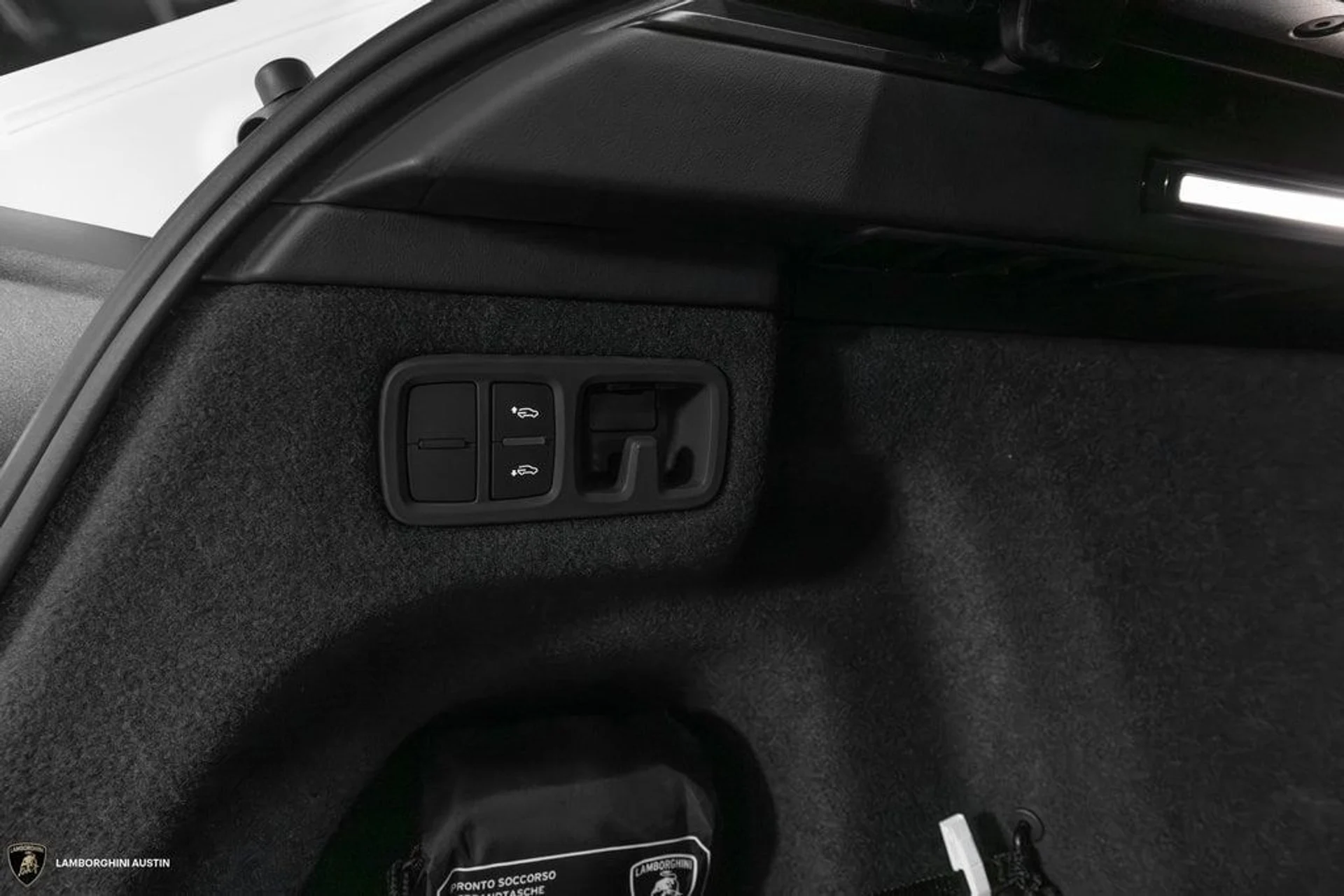 mph012_985358680_98e236dbe96eb923e2a6b112a20a6ae7x_ce4eb22ada