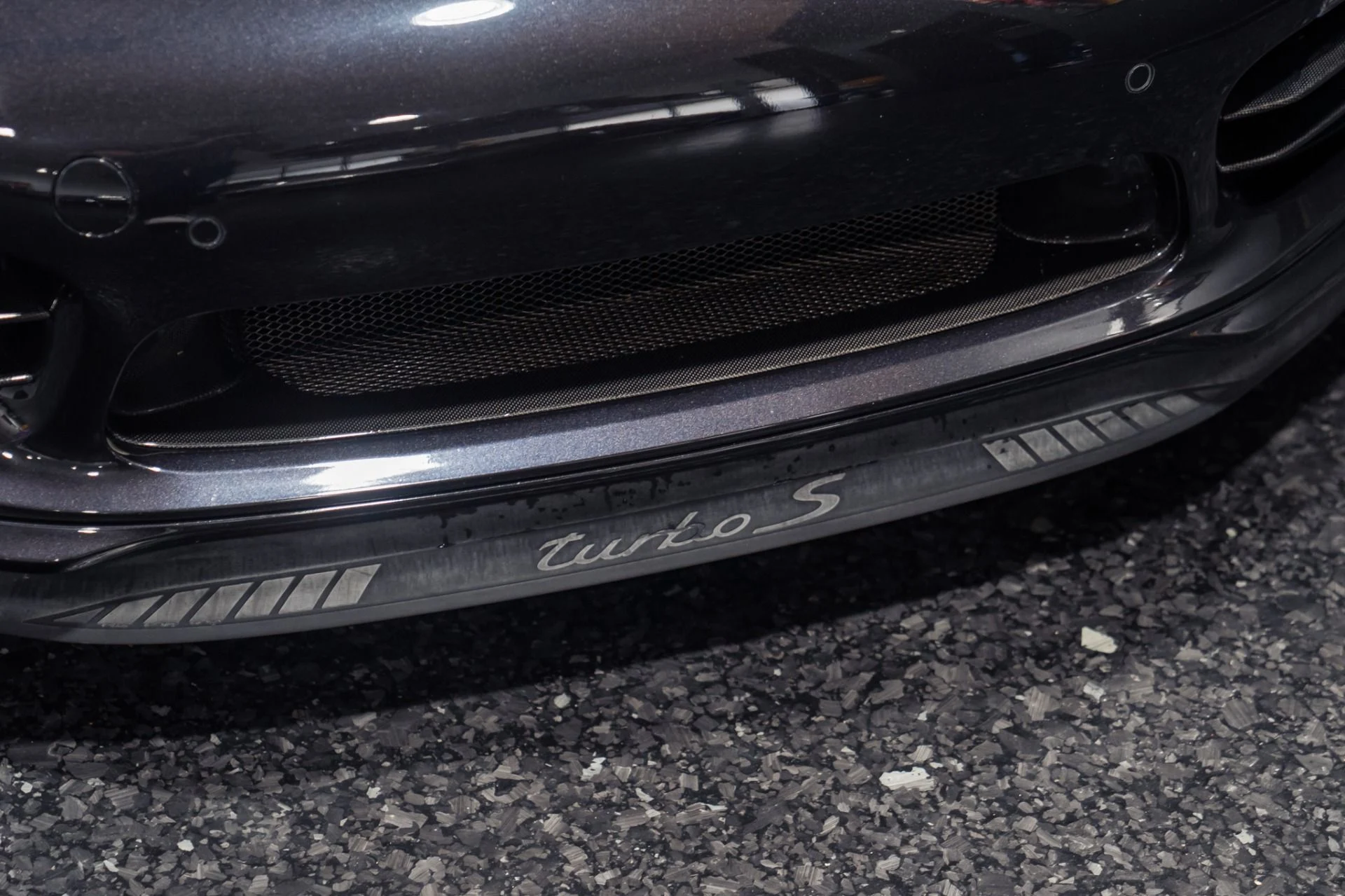 mph012_994453208_Used_2014_Porsche_911_Turbo_S_Full_Carbon_Kit_1789225154_286ceecaf5