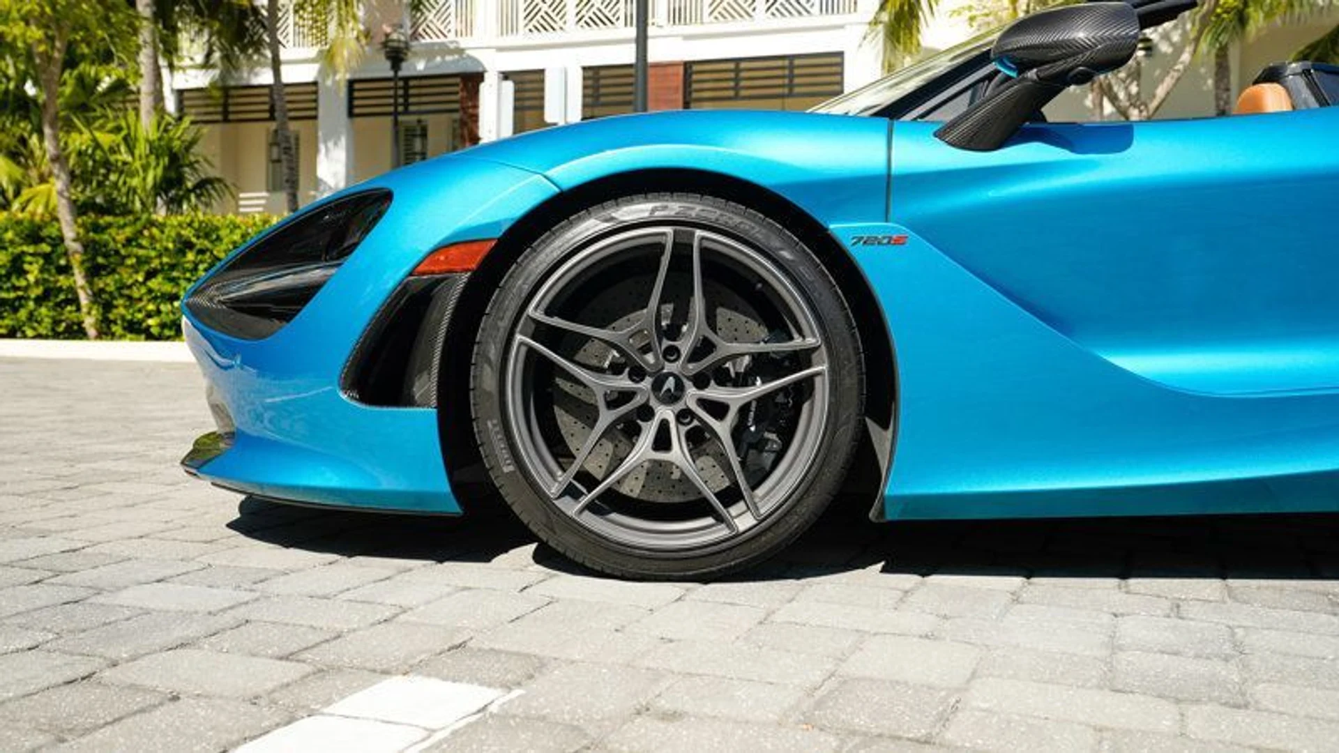 mph012_996436861_22949521_13_800_f450a35def