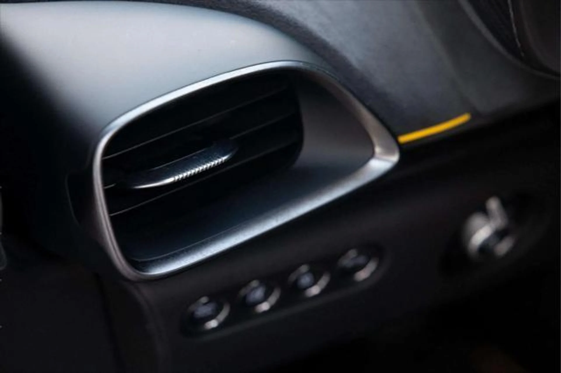 mph012_Rs_Zg_E_Zr_TCDNM_8i_Gk_K8gc_Bbi6_HQ_ff31ee55f3