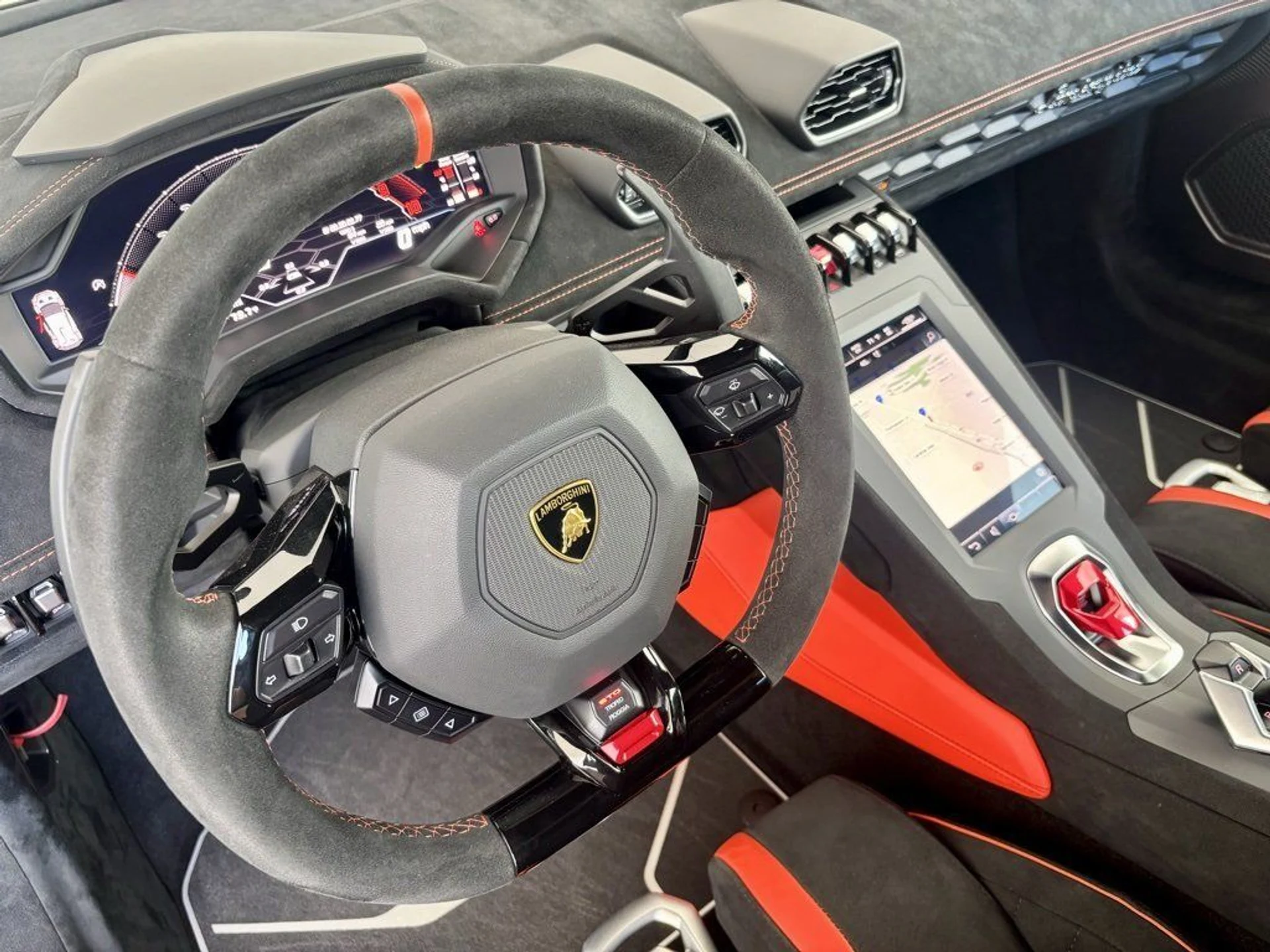 mph013_1005574616_6f0b19d312c5c39bee172b3d9029def3_df92ebcbbf