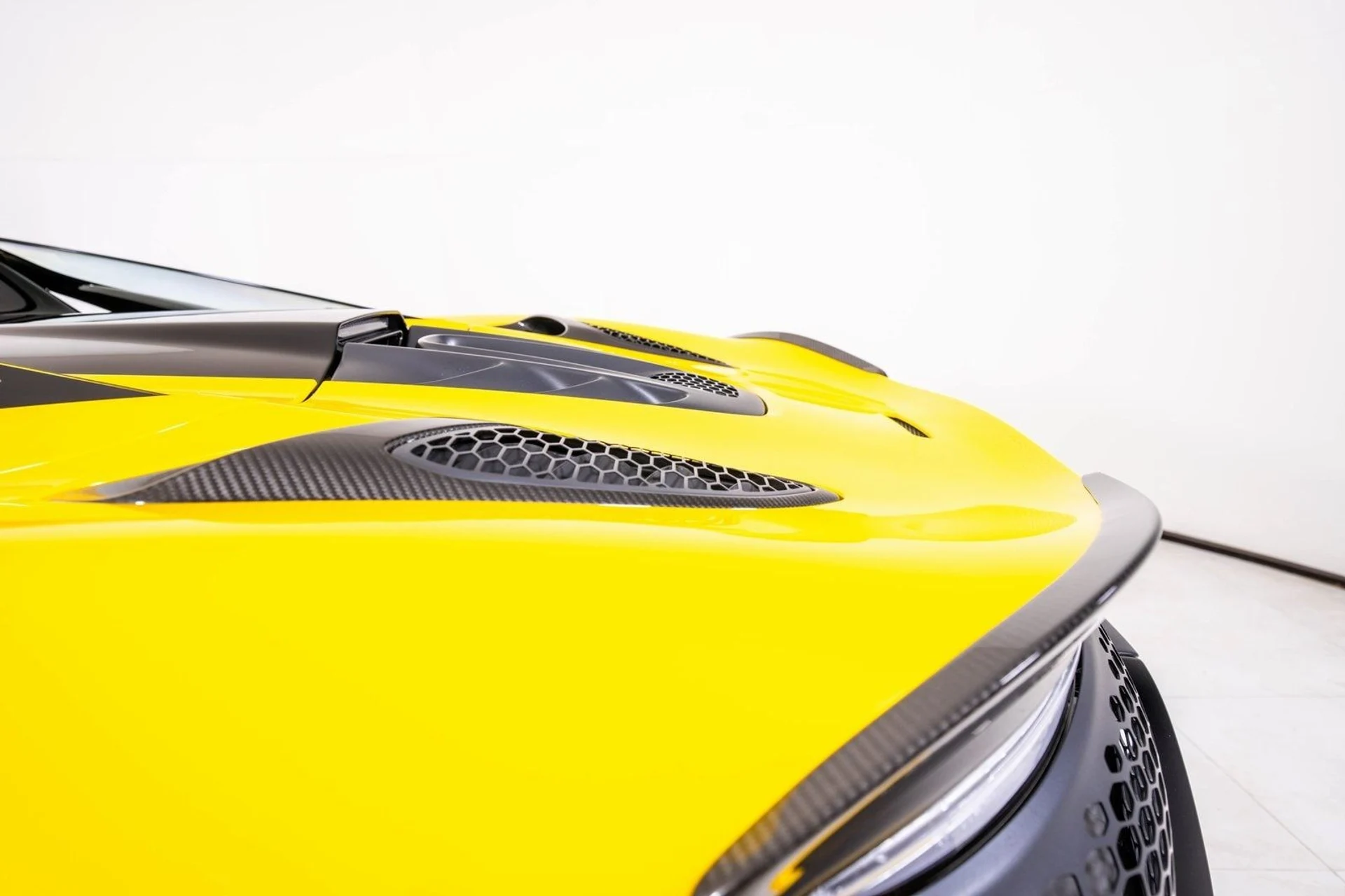 mph013_100560254_0b5384f2b4b9252921f40f3a4f36eac3x_2061cae96a