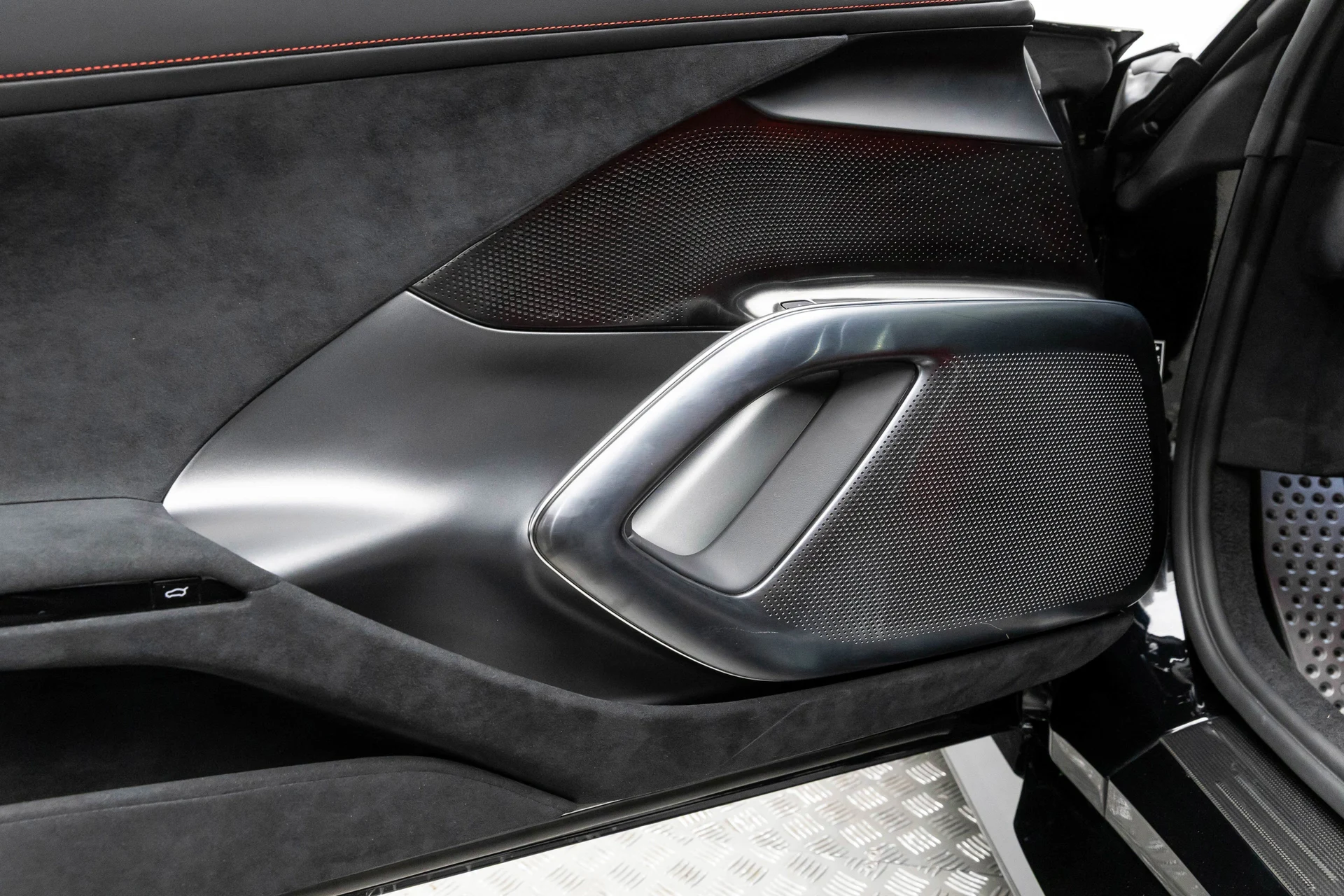 mph013_1006490441_35f0e4a1053c4e349e5b7239b08f6489_308a9472ce