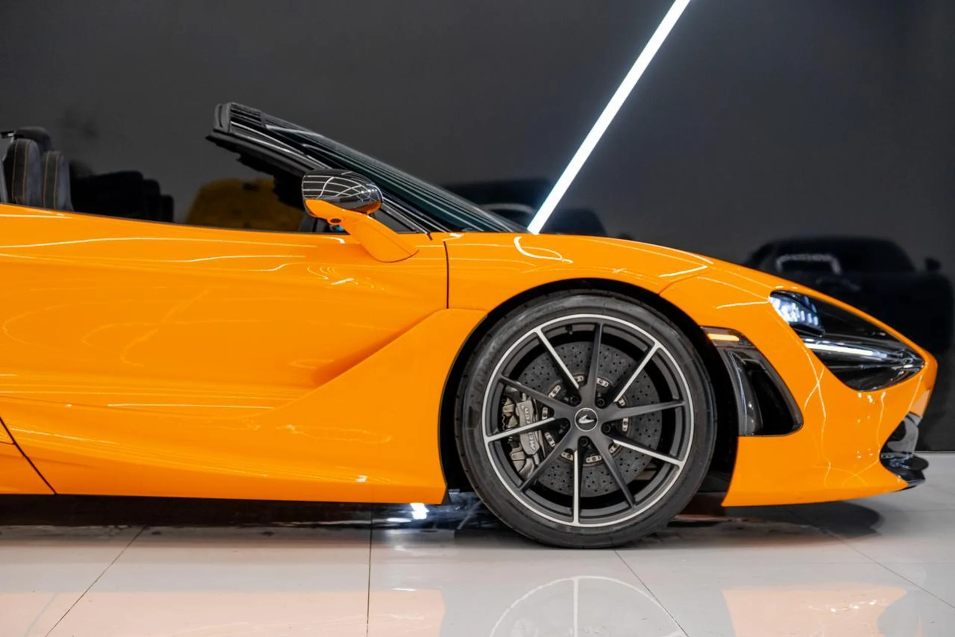 mph013_1018166743_e7f4bdca5e3ba2f32b23bf85777ff13f_6a360ee070