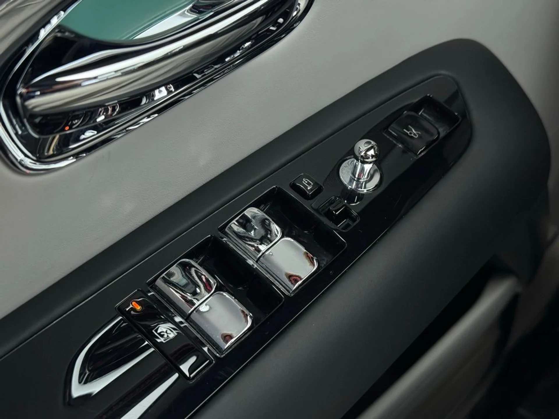 mph013_1026750014_87hyq8370va31iidl8kadpjikc7r_e8b5a95c61