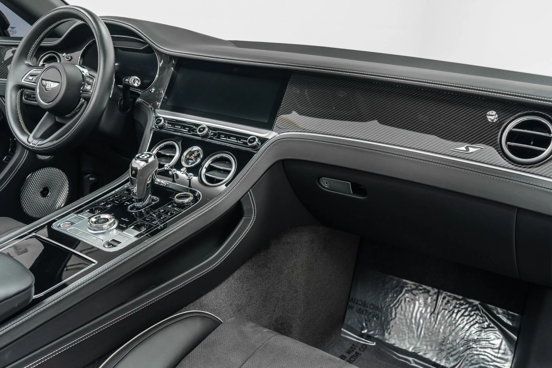 mph013_1030693107_Used_2023_Bentley_Continental_GTC_S_V8_1775843308_c7c788b33d