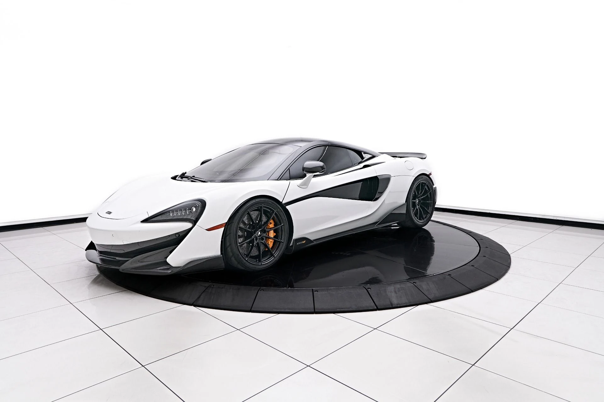 mph013_1032817468_Used_2019_Mc_Laren_600_LT_Base_1755991622_2504e6fa21