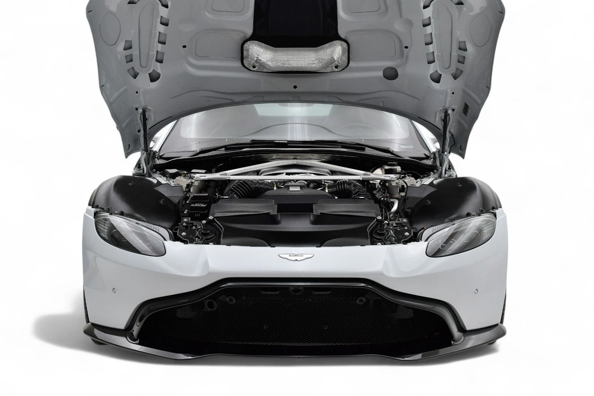 mph013_1034196183_Used_2019_Aston_Martin_Vantage_Coupe_65d3f6be05