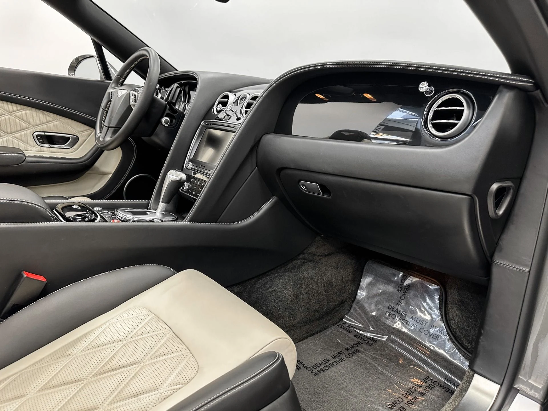 mph013_1038009993_Used_2014_Bentley_Continental_GTC_V8_Mulliner_Driving_Specification_Sports_Exhaust_Ventilated_Seats_1772218619_f111bea10f