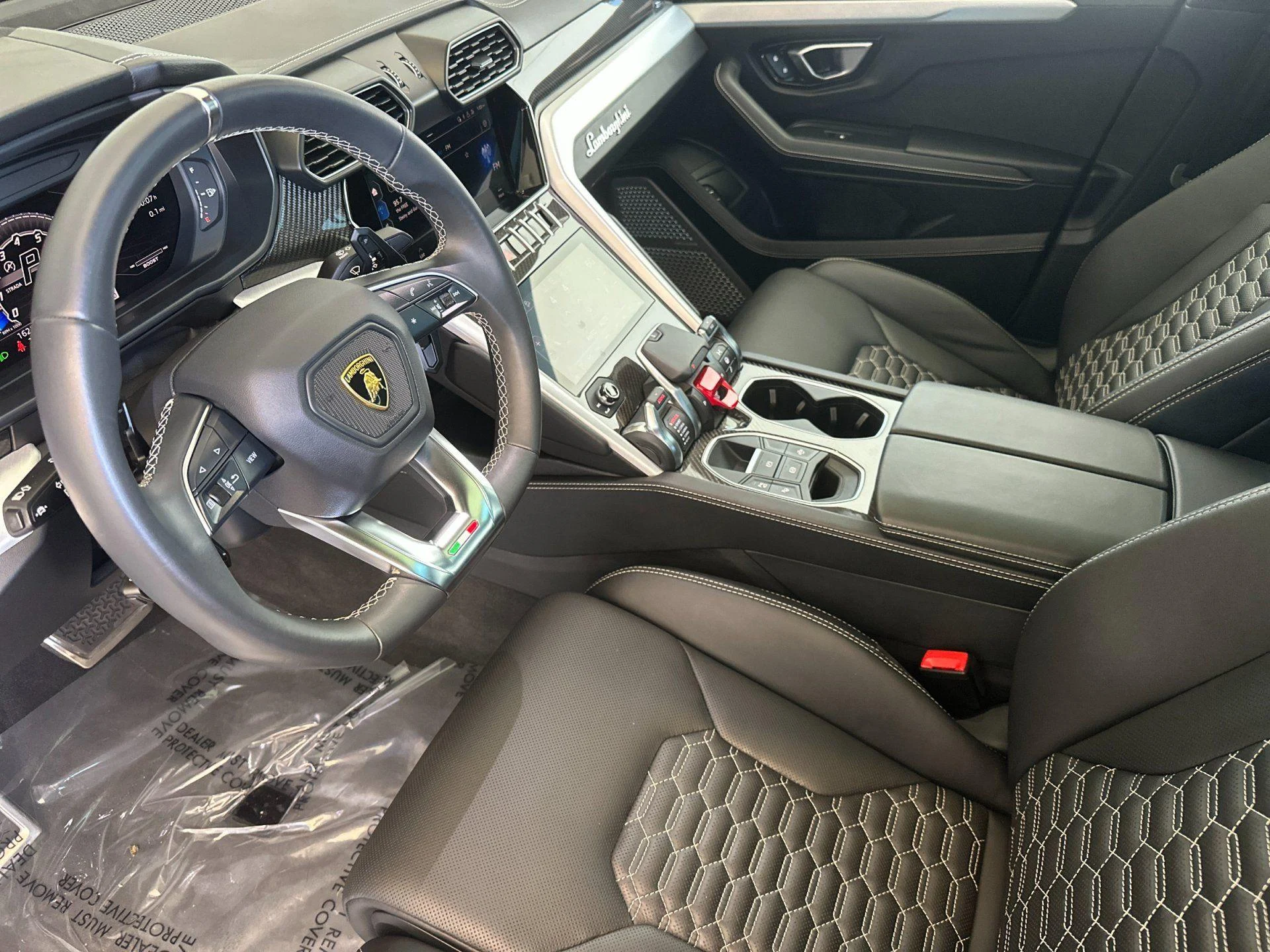 mph013_1041081885_Used_2021_Lamborghini_Urus_1785318266_c934bea0cd