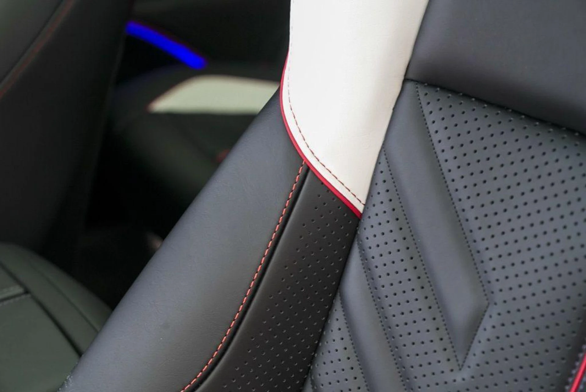 mph013_1042267875_Gq_Oo_U5d_KWVDZ_Js_Mgey_Yq_YV_98q_Aw_e2dae23c91