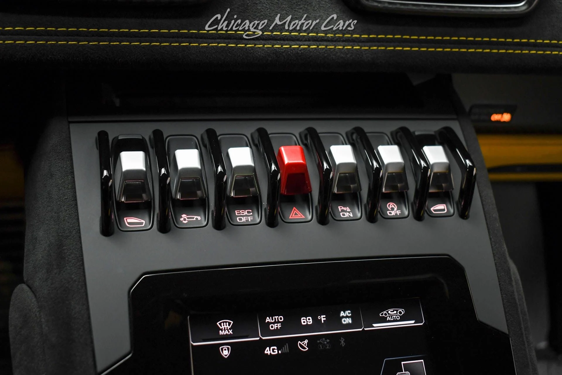 mph013_1043566073_12698_p14_l_e21d4d1da5