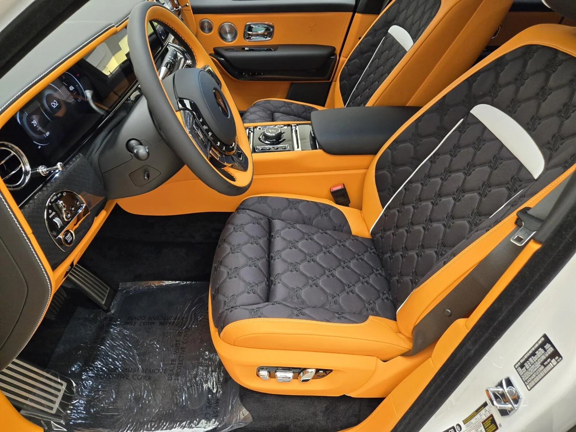 mph013_1046748607_New_2026_Rolls_Royce_Cullinan_1761025720_076d762dec