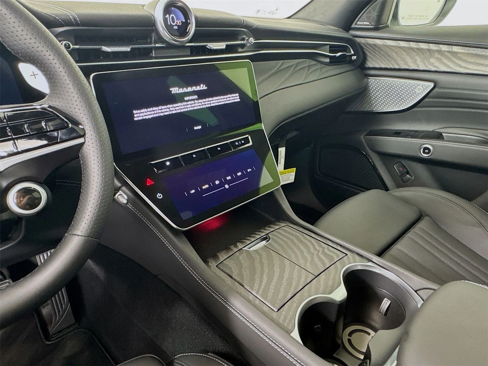 mph013_1047428097_e1bed101b8b7f75b09bb0e32f2ca40f7x_381fa7ac17