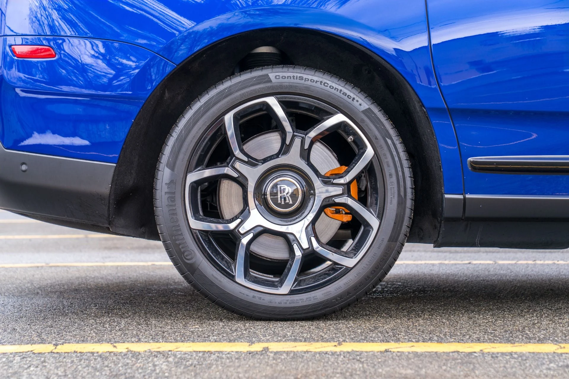 mph013_1047942620_Used_2023_Rolls_Royce_Black_Badge_Cullinan_1772494436_a5219707f5