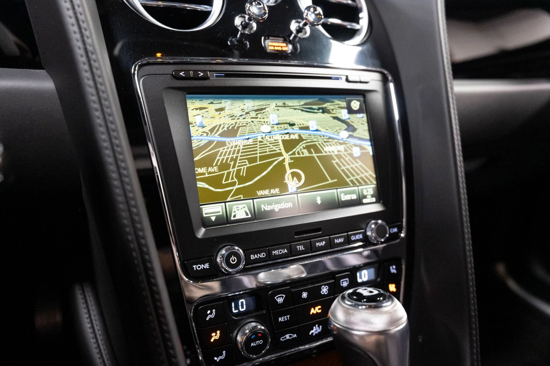 mph013_1051814760_Used_2017_Bentley_Flying_Spur_V8_S_1787589005_810230d50f