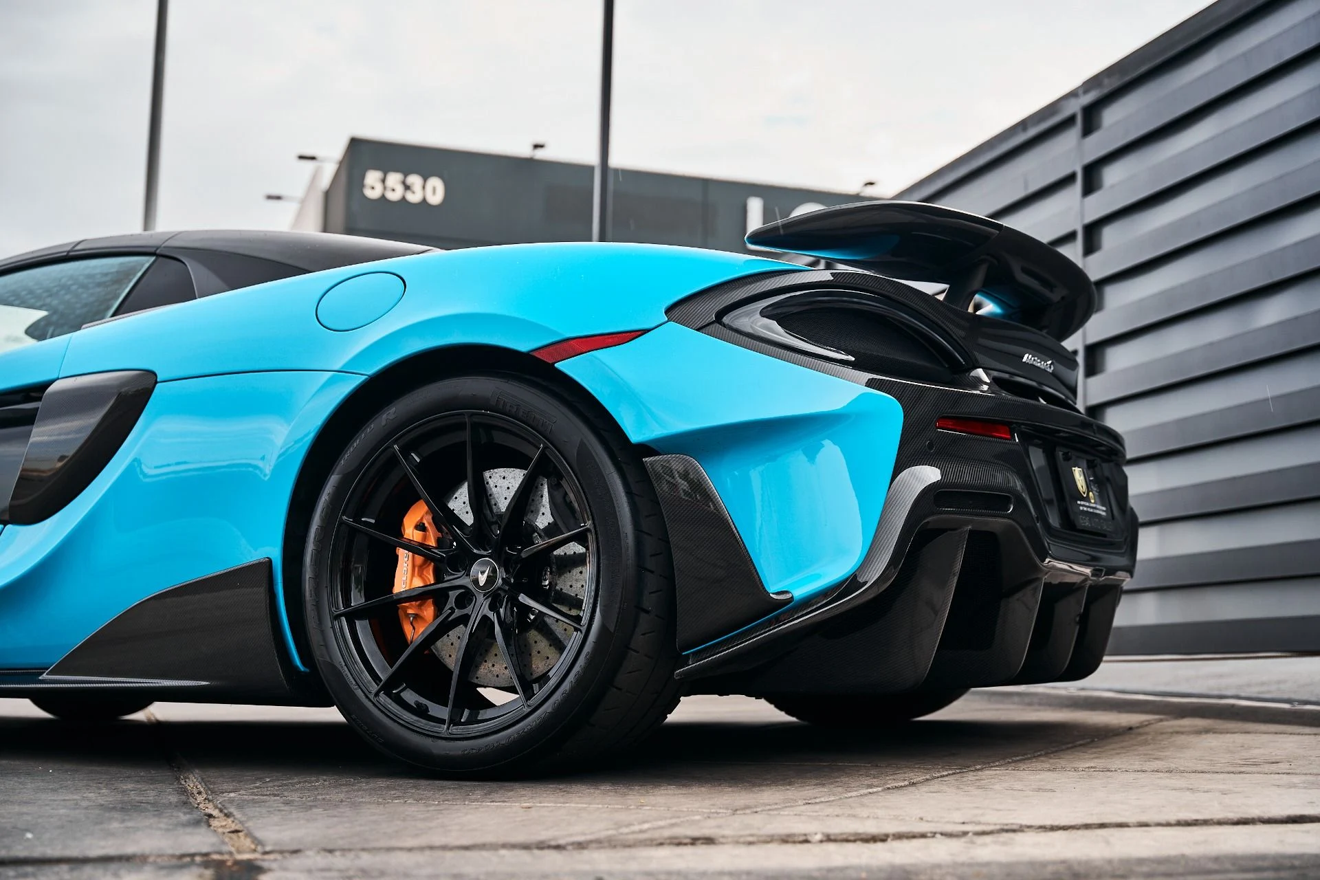mph013_1054020917_Used_2020_Mc_Laren_600_LT_Base_1786496740_5a9e5b6710